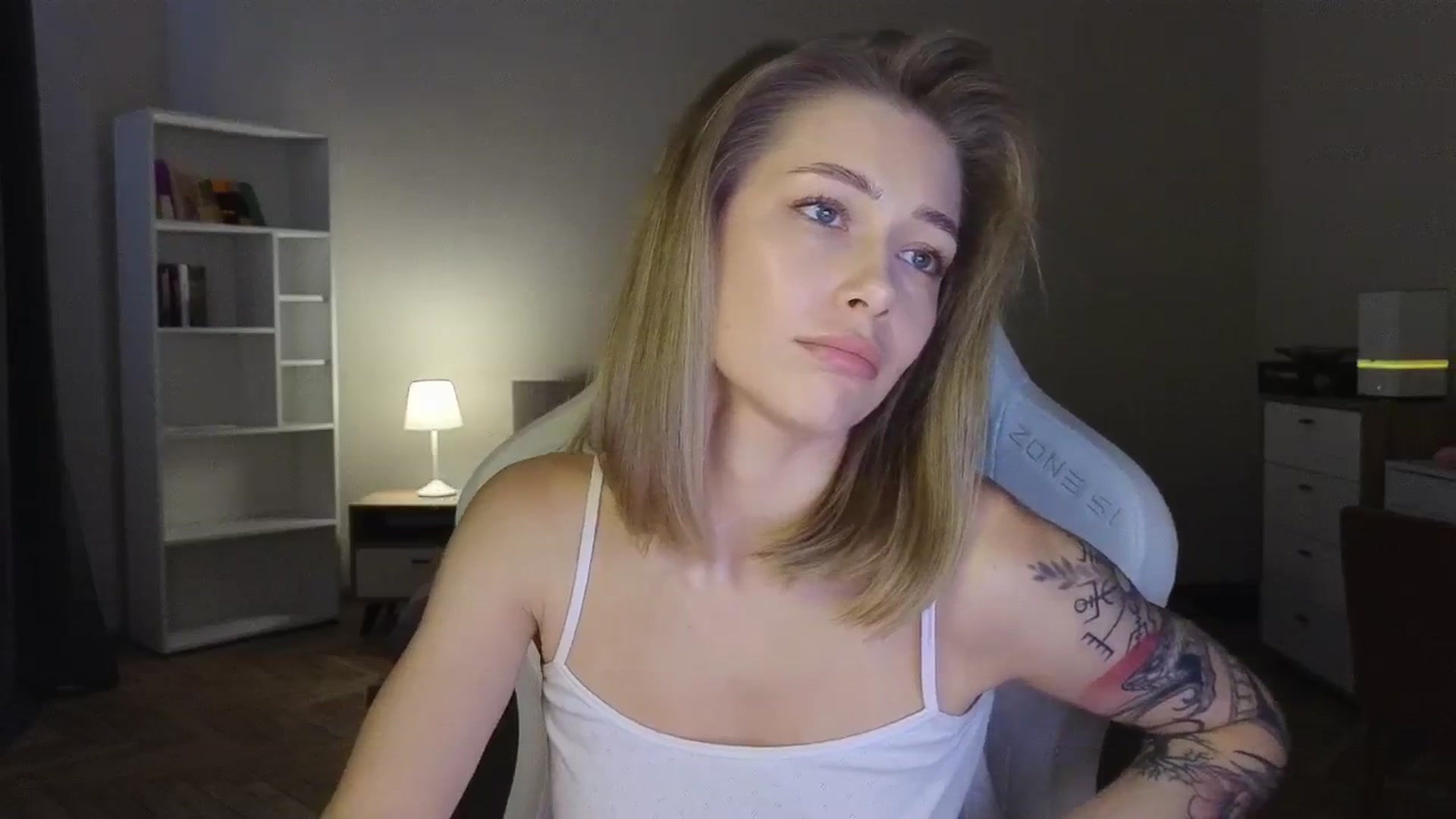 Gallery image thumbnail from KeepSpark's myfreecams stream on, 08/09/2025, 05:44 image 5 of 20