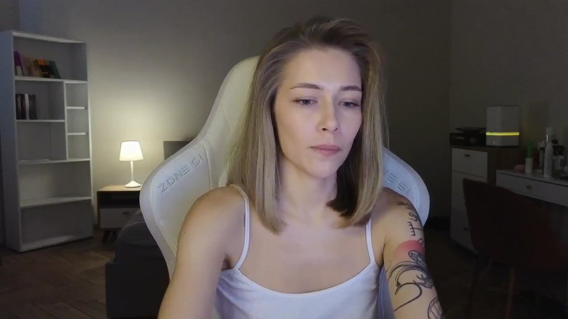 Gallery image thumbnail from KeepSpark's myfreecams stream on, 08/09/2025, 06:30 image 9 of 20