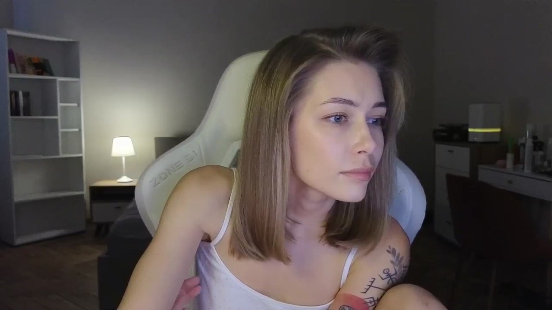 Gallery image thumbnail from KeepSpark's myfreecams stream on, 08/09/2025, 06:56 image 11 of 20