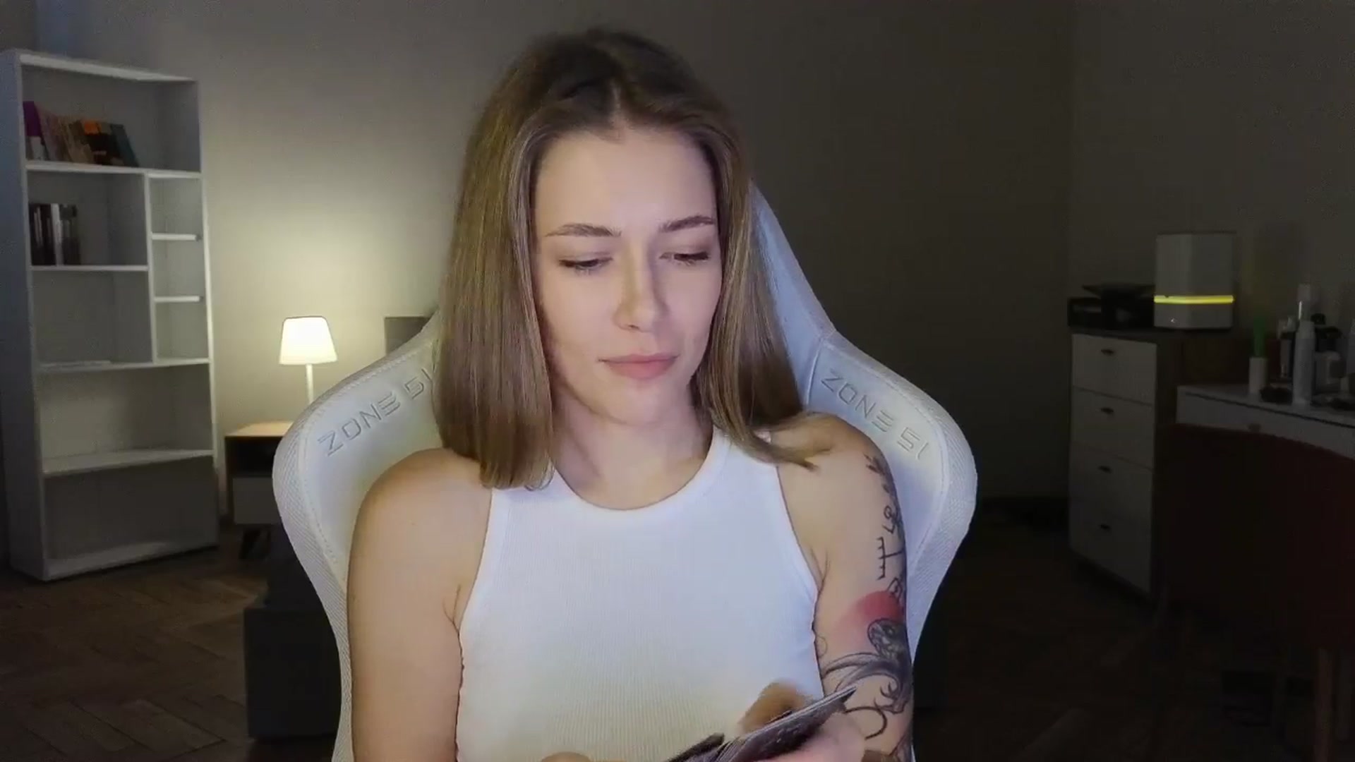 Gallery image thumbnail from KeepSpark's myfreecams stream on, 08/12/2025, 06:00 image 20 of 20