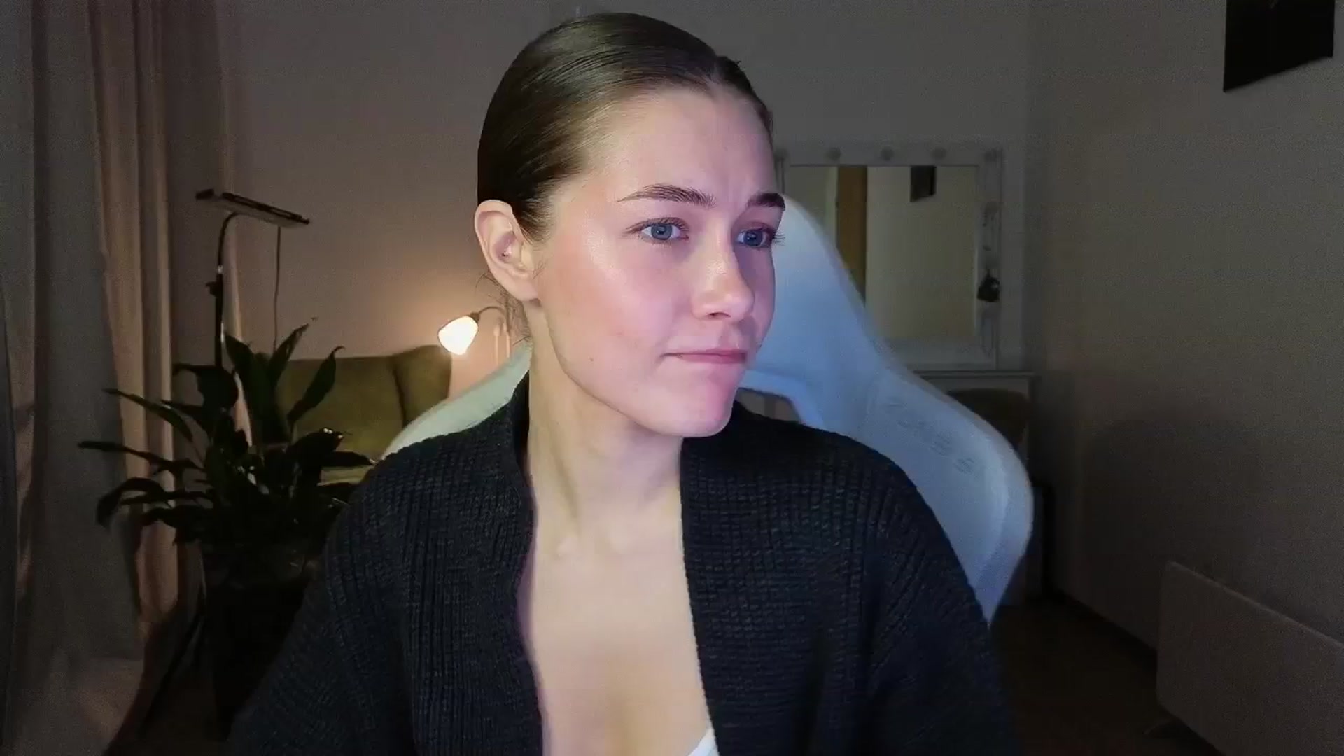 Gallery image thumbnail from KeepSpark's myfreecams stream on, 11/28/2025, 04:55 image 5 of 20