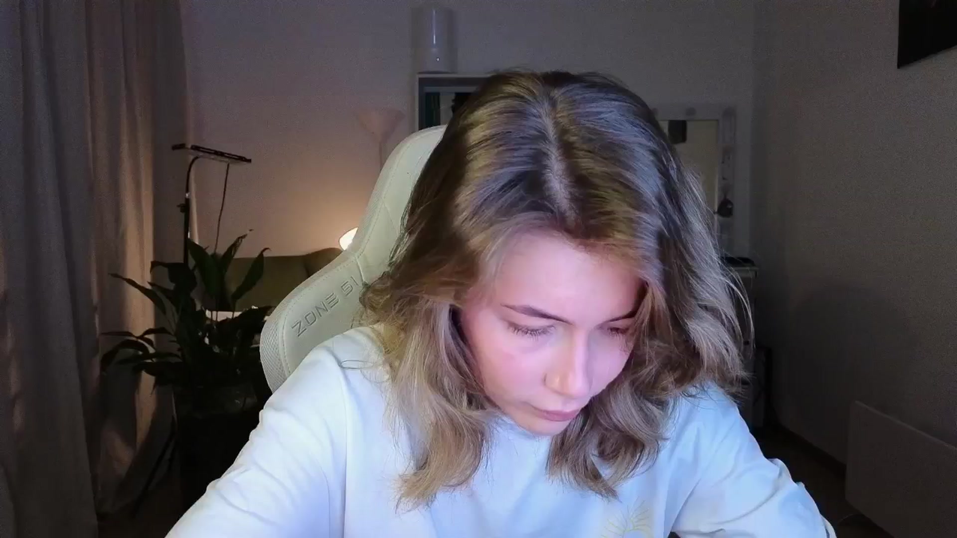 Gallery image thumbnail from KeepSpark's myfreecams stream on, 11/30/2025, 04:48 image 2 of 20