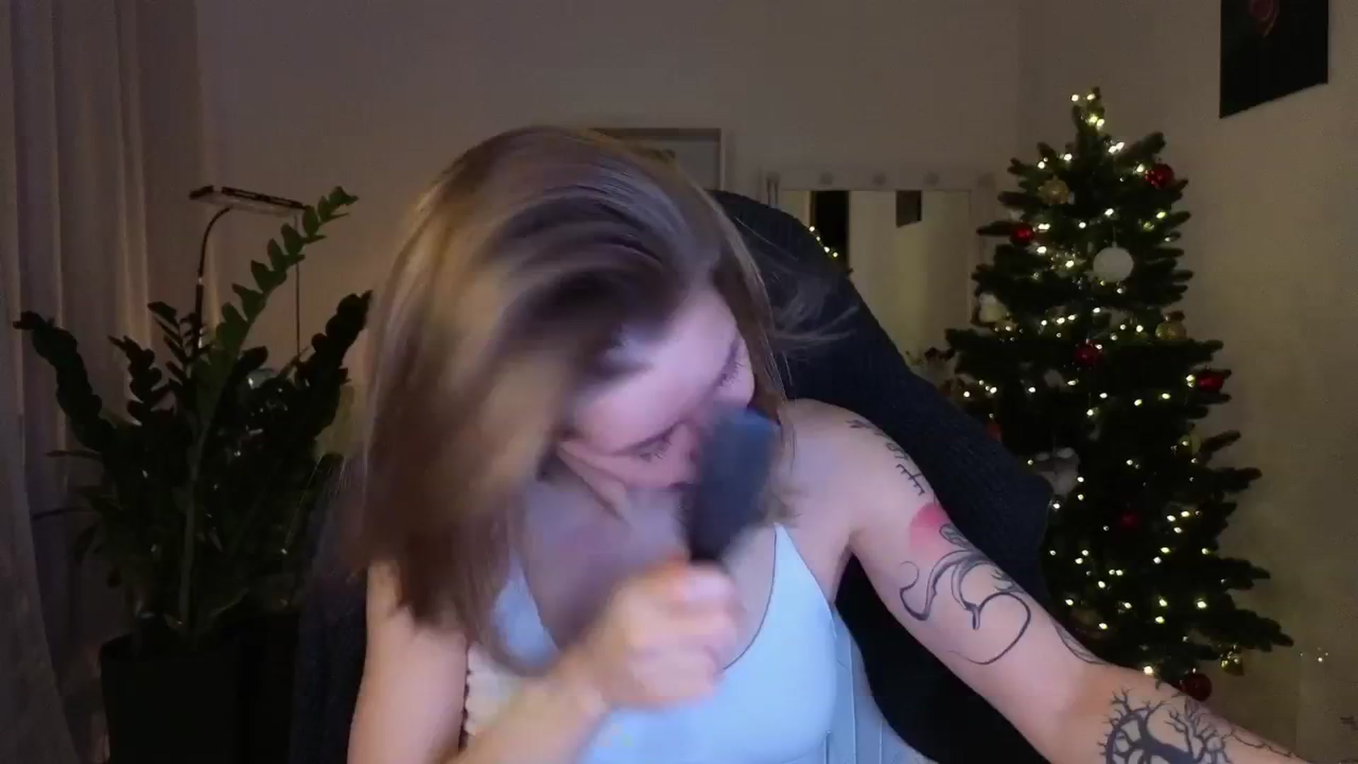 Gallery image thumbnail from KeepSpark's myfreecams stream on, 12/22/2025, 06:00 image 14 of 20