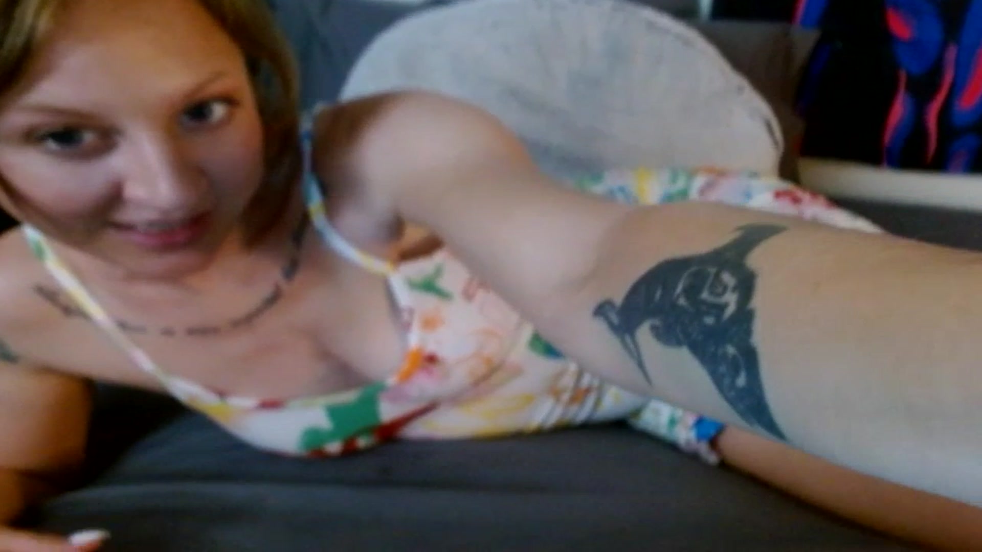 Gallery image thumbnail from Kehryn's myfreecams stream on, 07/16/2023, 18:50 image 14 of 20