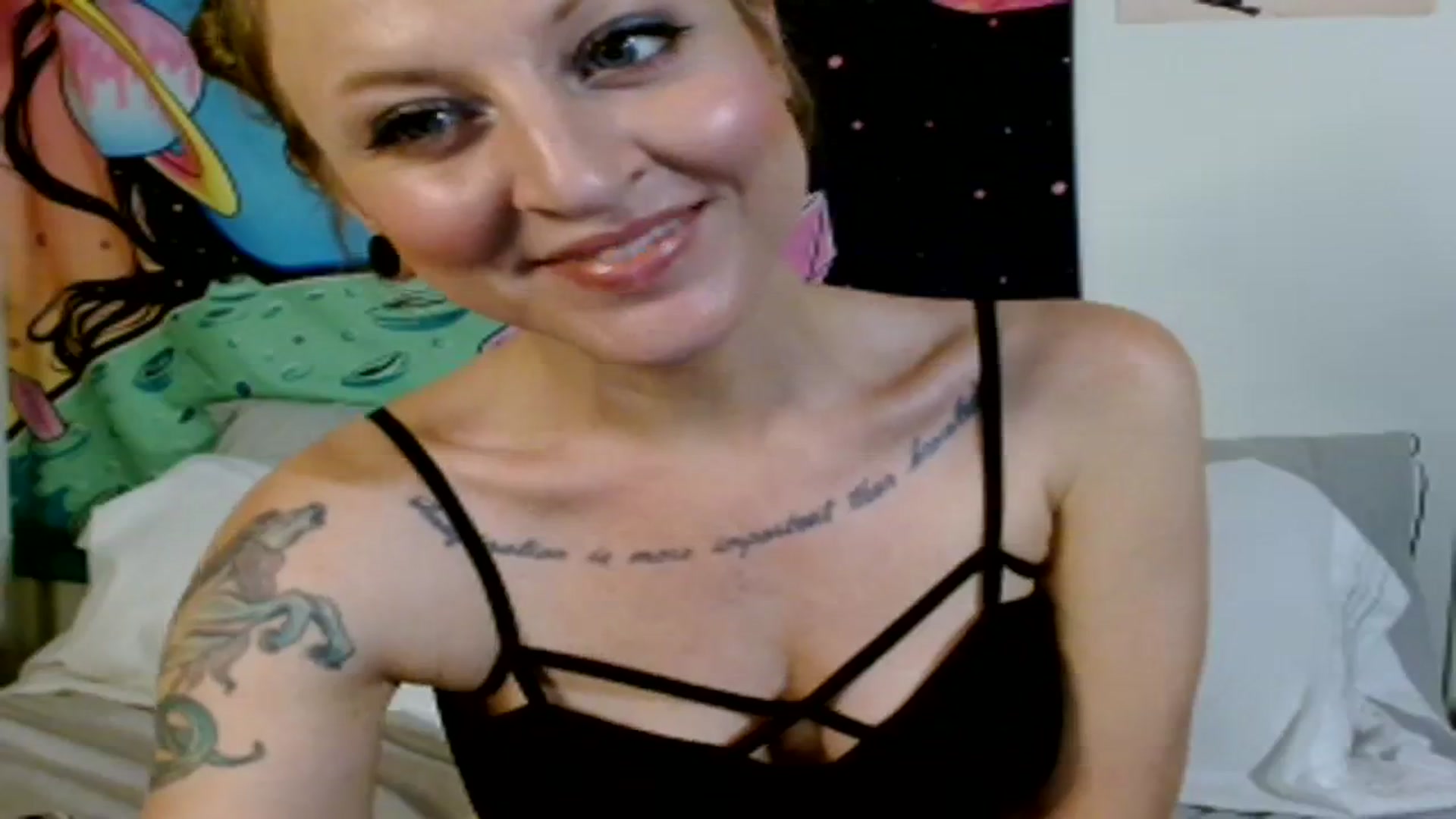 Gallery image thumbnail from Kehryn's myfreecams stream on, 08/24/2023, 18:56 image 9 of 20