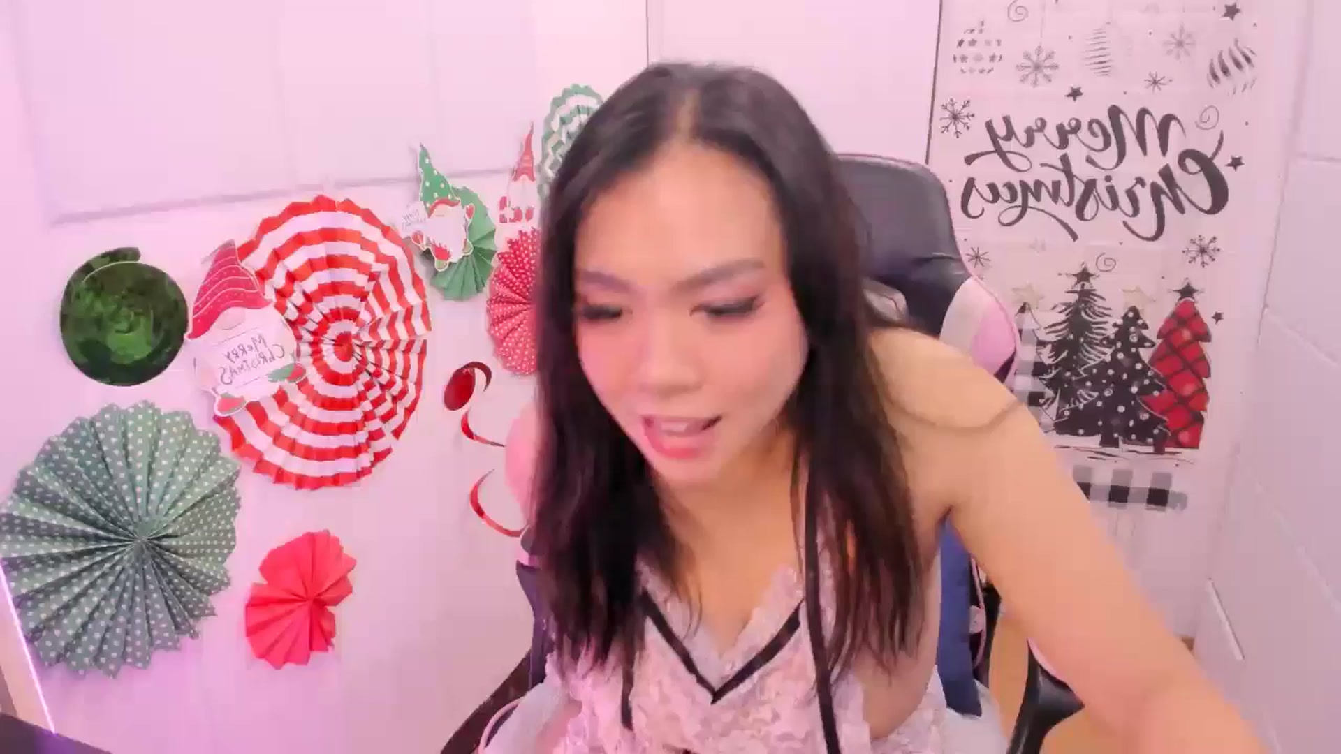 Gallery image thumbnail from KeikoAnnee's myfreecams stream on, 12/12/2024, 09:26 image 1 of 20