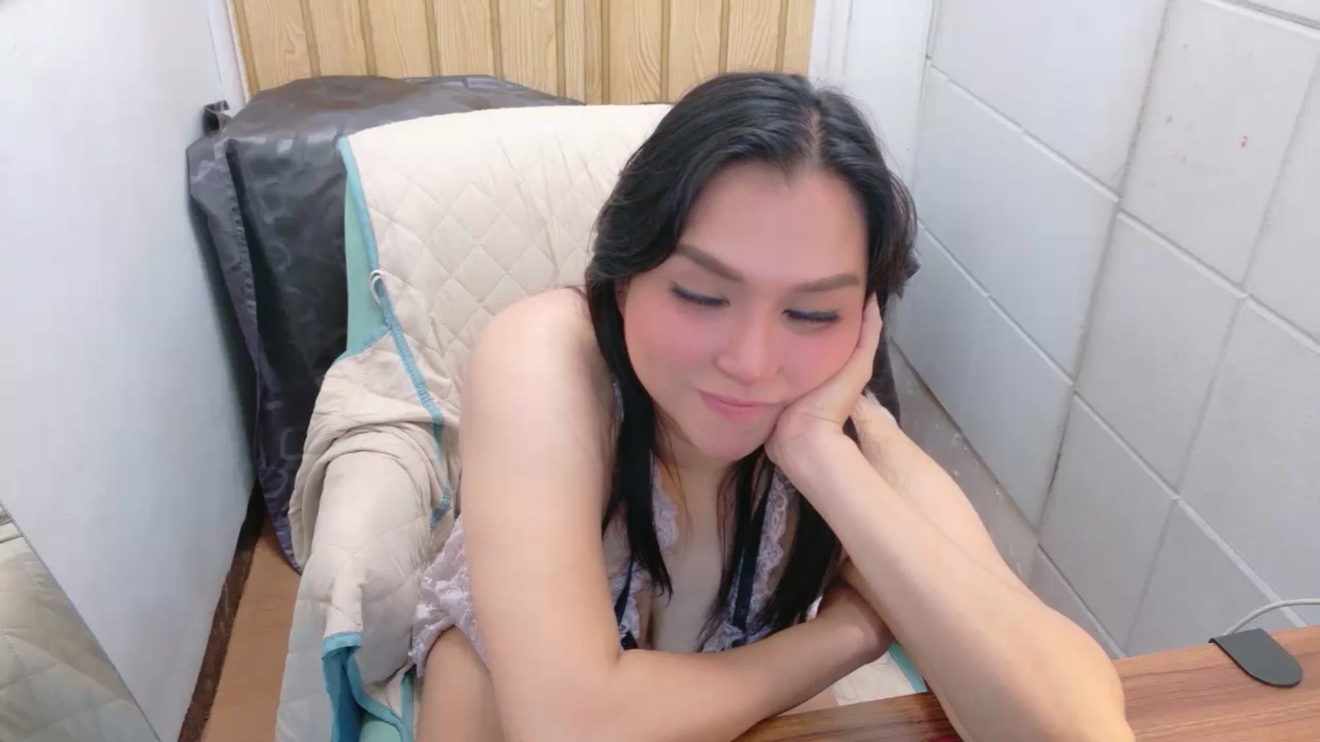 Gallery image thumbnail from KeikoAnnee's myfreecams stream on, 03/18/2026, 13:40 image 17 of 20