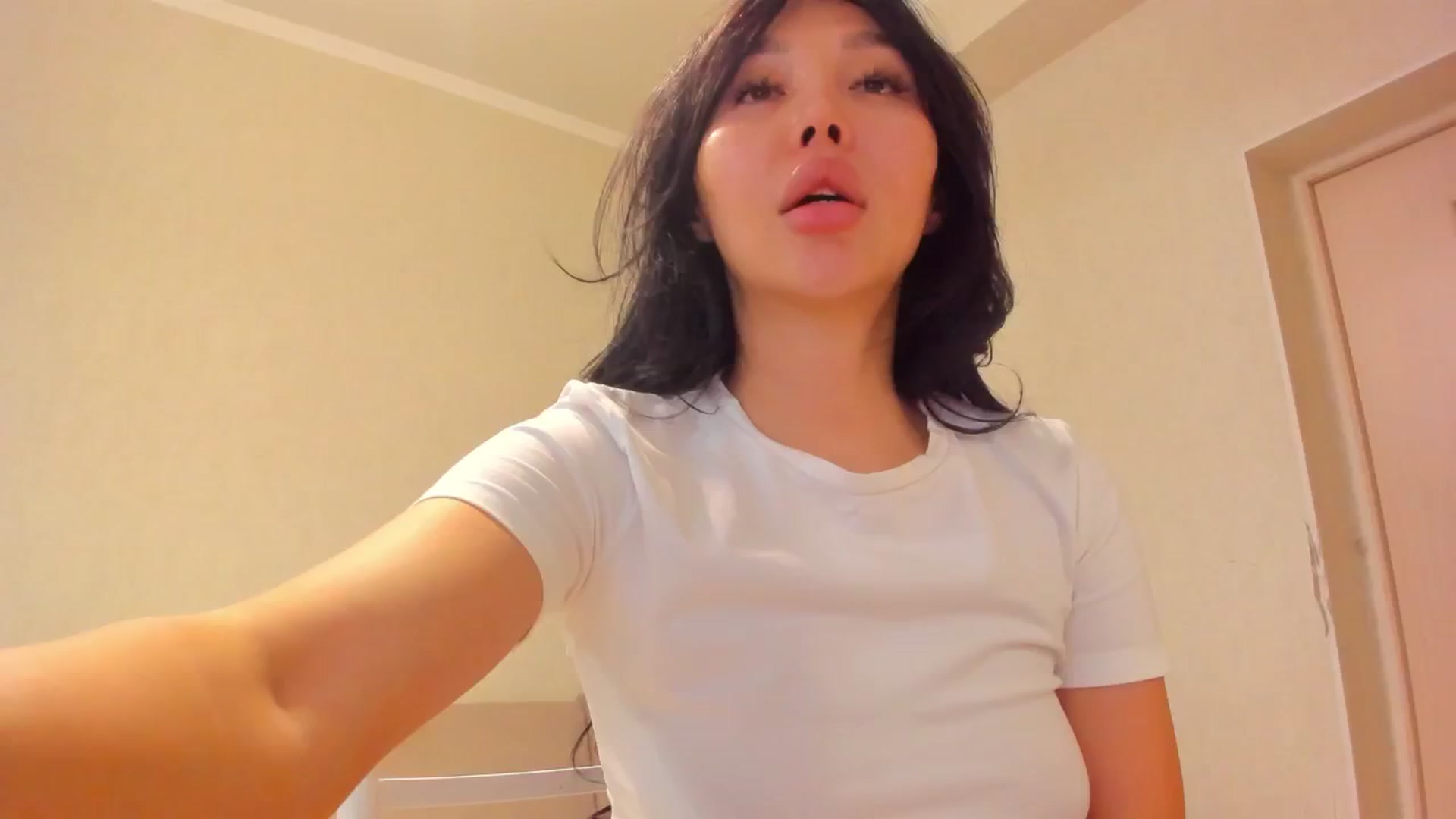 Gallery image thumbnail from Keiko_Hot's myfreecams stream on, 11/05/2024, 23:56 image 1 of 20