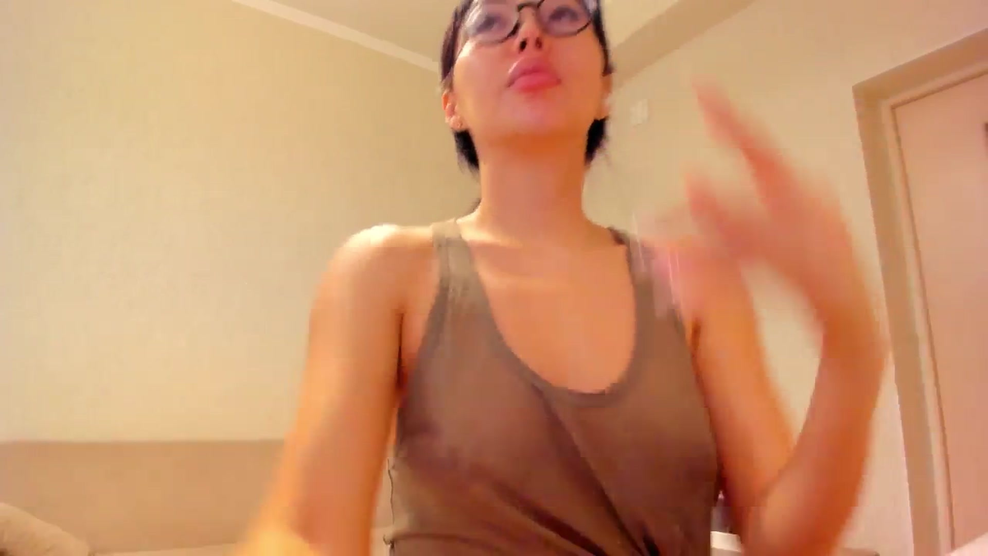 Gallery image thumbnail from Keiko_Hot's myfreecams stream on, 12/25/2024, 01:19 image 19 of 20