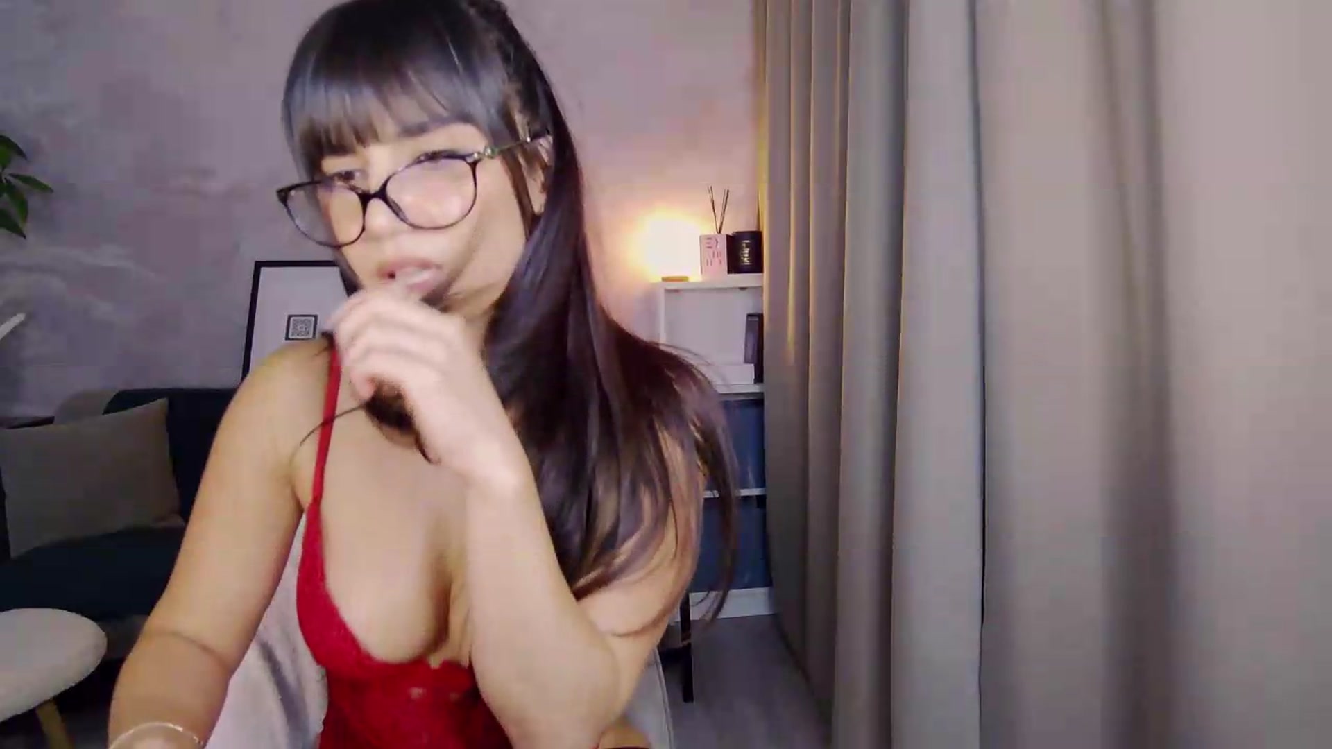 Gallery image thumbnail from Keiraivy's myfreecams stream on, 08/11/2026, 23:37 image 8 of 20