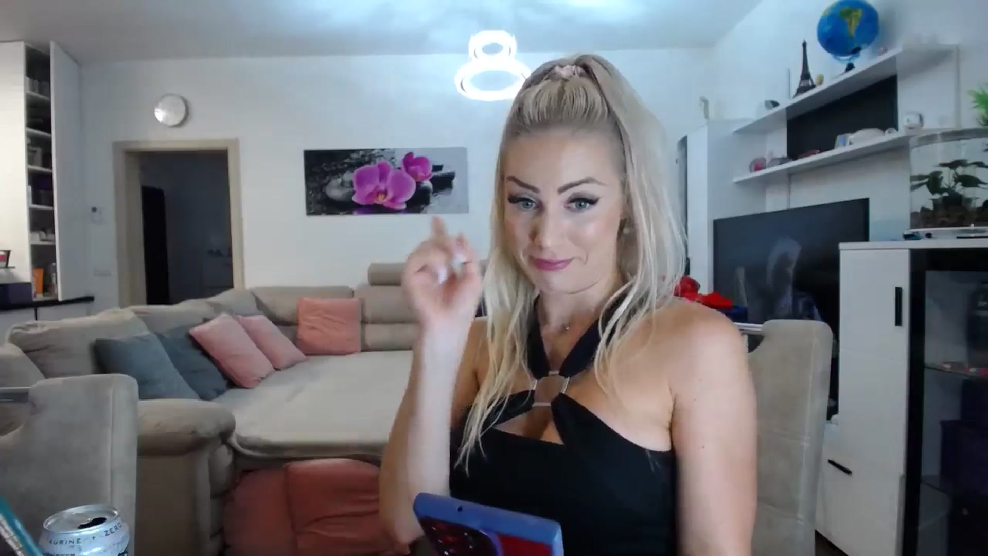 Gallery image thumbnail from KeissyKate's myfreecams stream on, 08/31/2024, 01:45 image 8 of 20