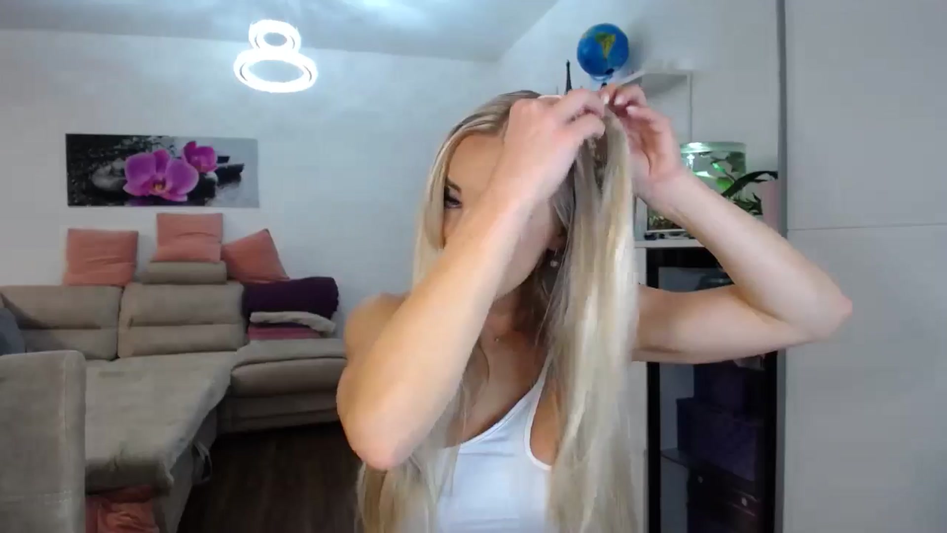 Gallery image thumbnail from KeissyKate's myfreecams stream on, 09/10/2024, 23:34 image 2 of 20