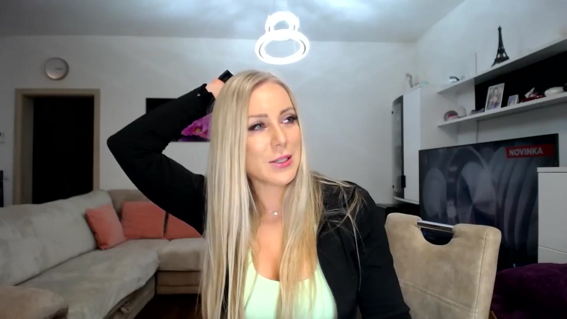 Gallery image thumbnail from KeissyKate's myfreecams stream on, 04/12/2026, 01:57 image 12 of 20