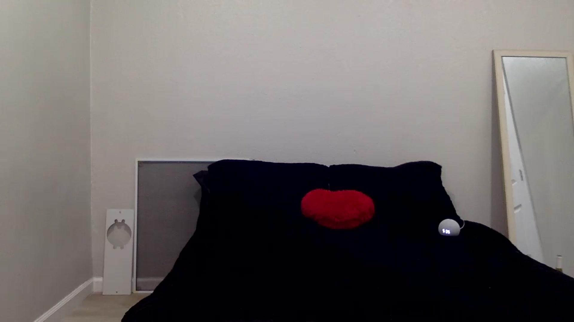 Gallery image thumbnail from KekeXO's myfreecams stream on, 03/08/2023, 02:04 image 10 of 20