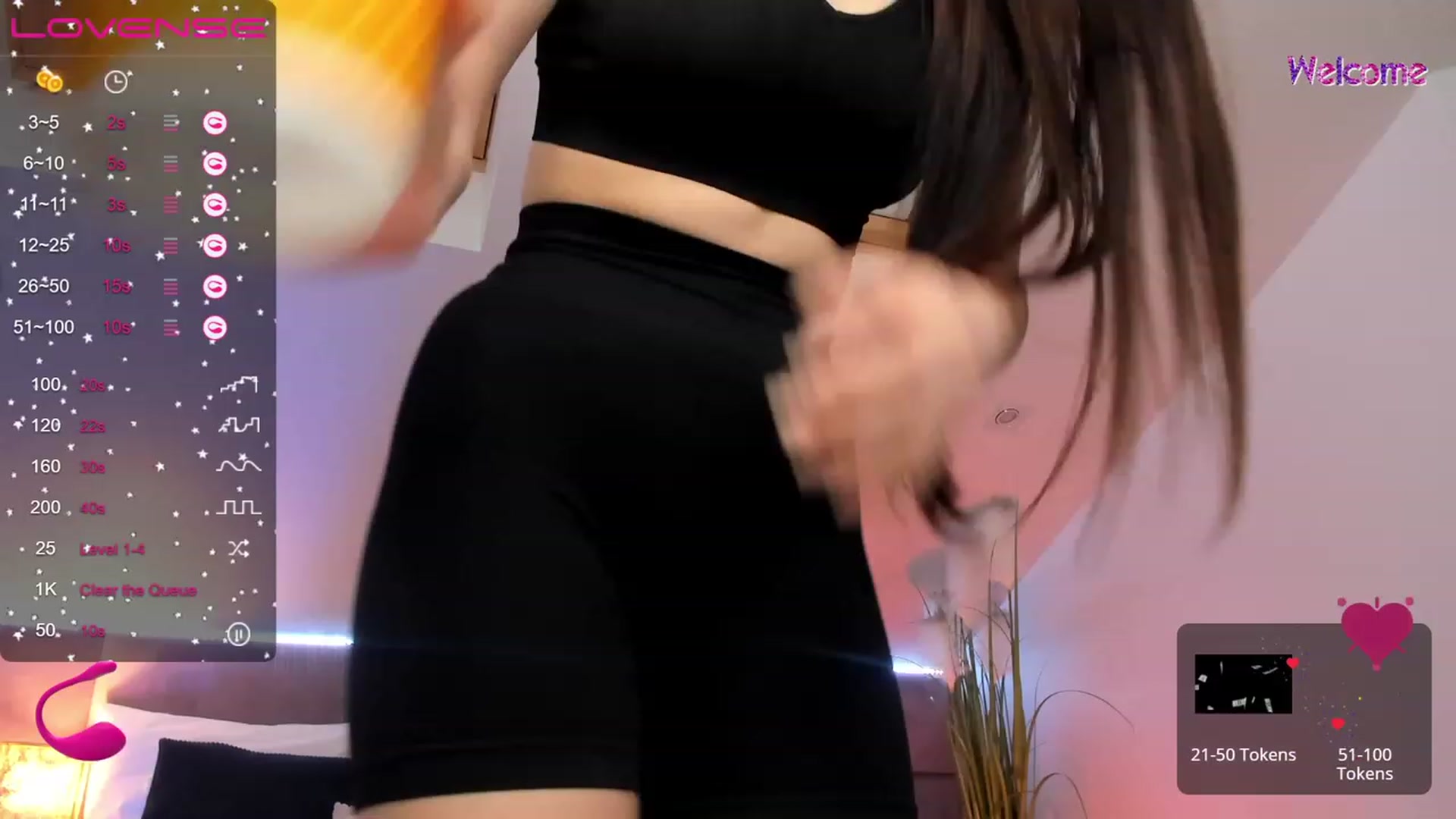 Gallery image thumbnail from KelSi's myfreecams stream on, 04/16/2023, 20:27 image 2 of 20