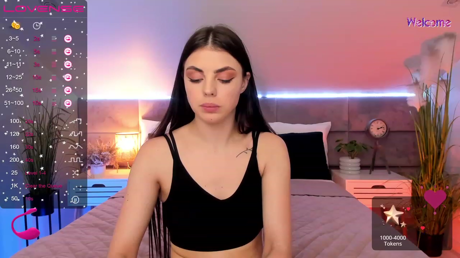 Gallery image thumbnail from KelSi's myfreecams stream on, 04/16/2023, 22:17 image 17 of 20