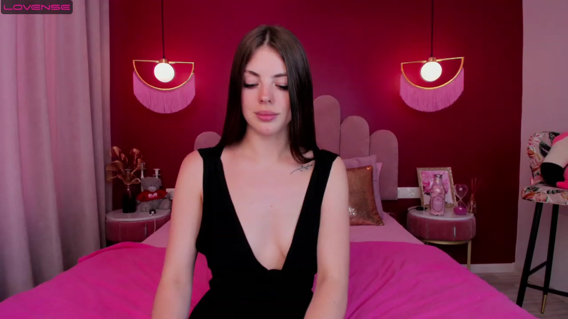 Gallery image thumbnail from KelSi's myfreecams stream on, 06/25/2023, 12:30 image 10 of 20
