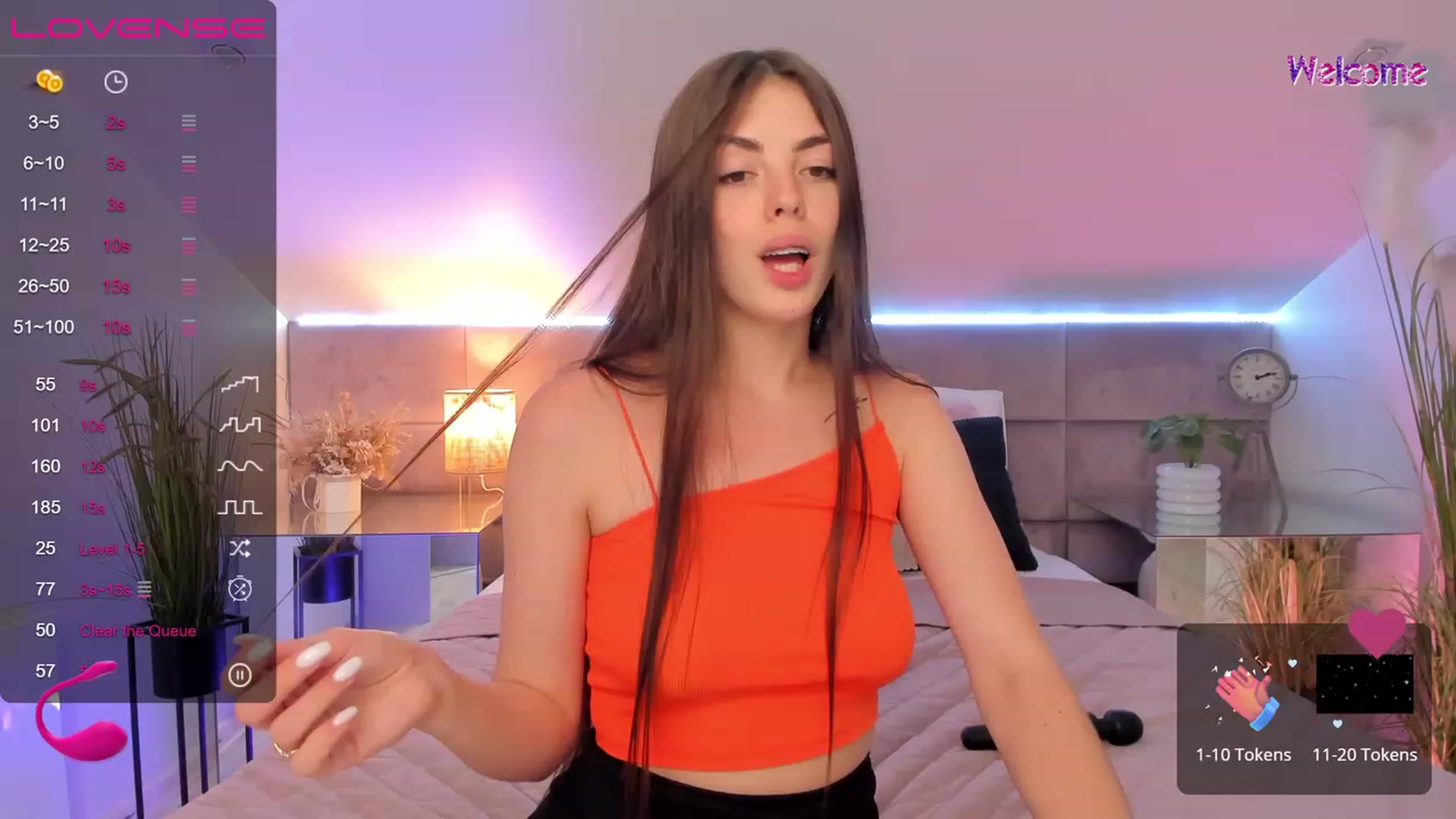 Gallery image thumbnail from KelSi's myfreecams stream on, 07/19/2023, 17:13 image 9 of 20