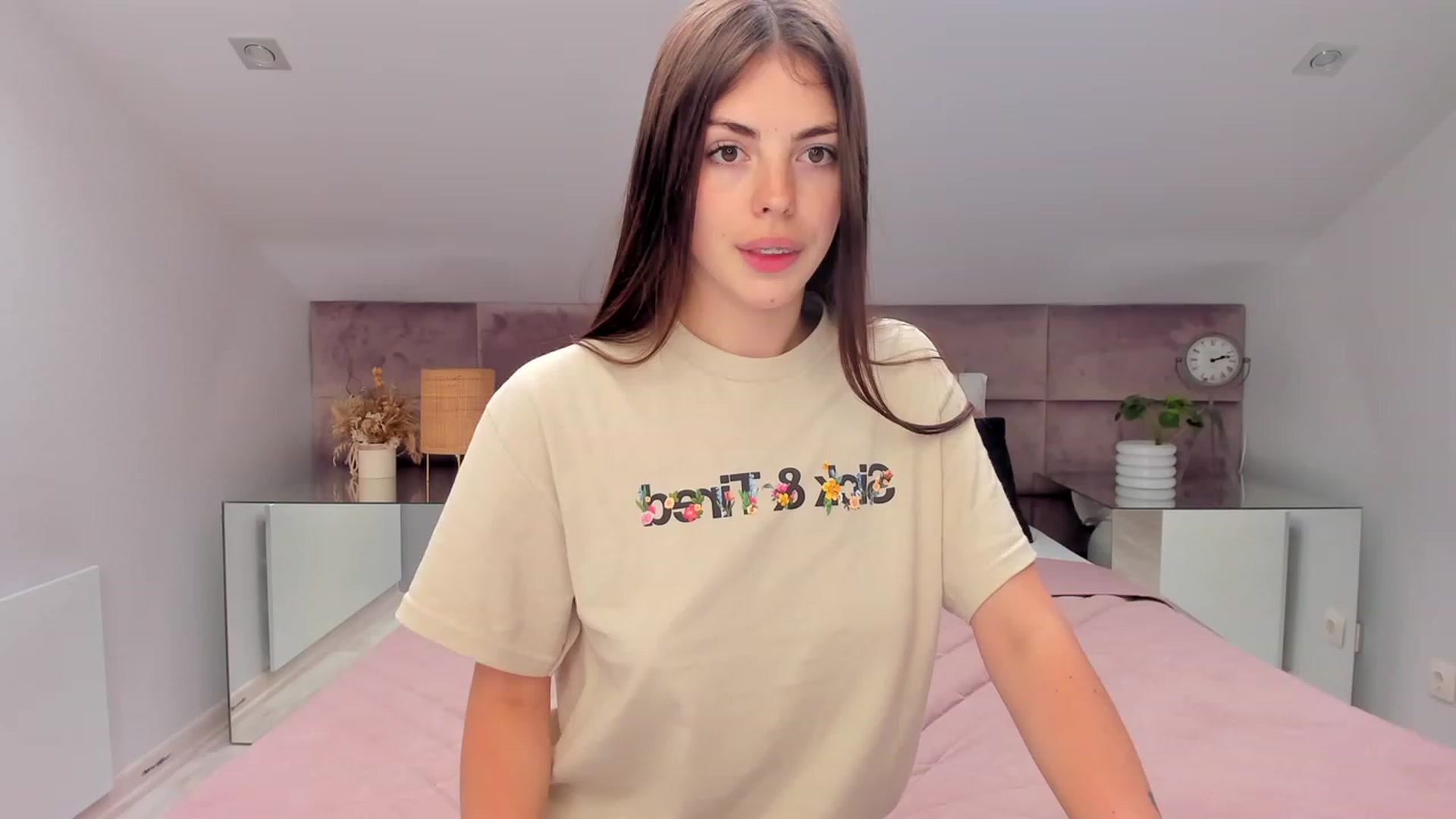 Gallery image thumbnail from KelSi's myfreecams stream on, 07/28/2023, 11:15 image 20 of 20