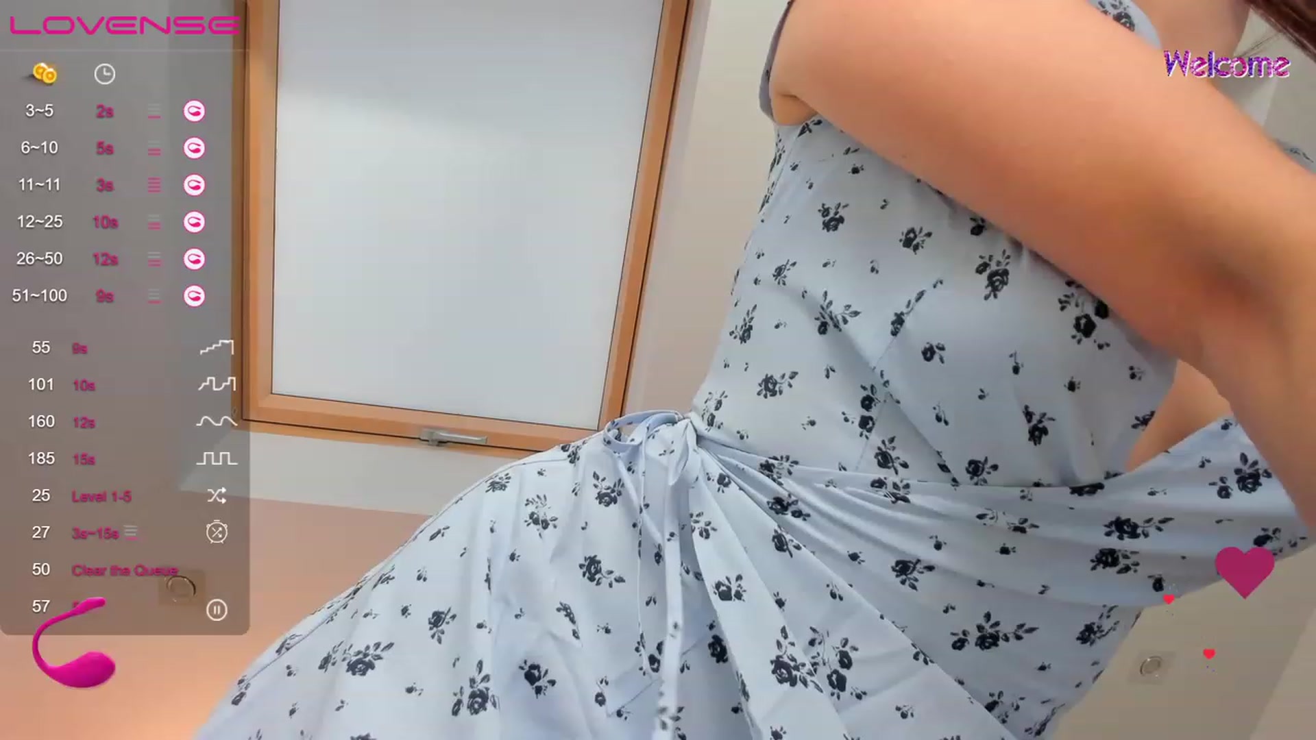Gallery image thumbnail from KelSi's myfreecams stream on, 08/05/2023, 17:30 image 7 of 20