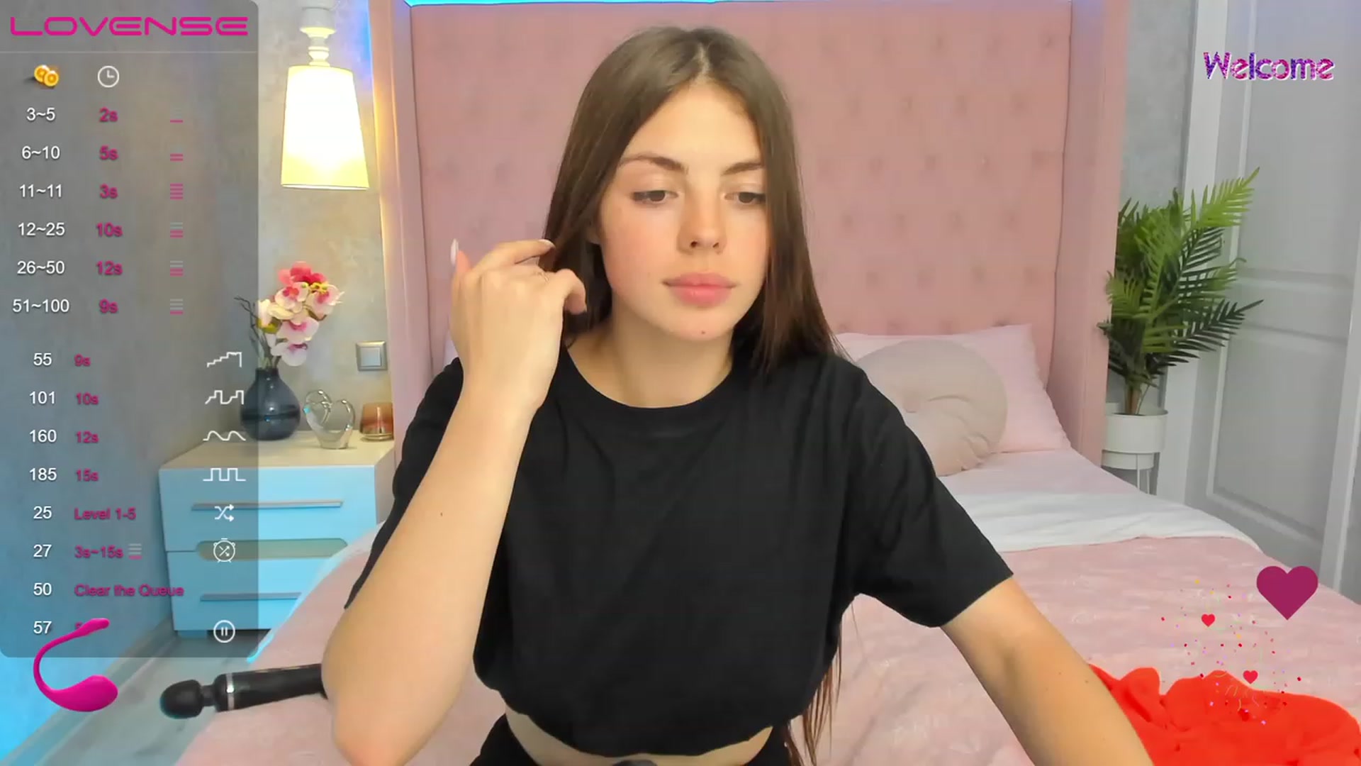 Gallery image thumbnail from KelSi's myfreecams stream on, 08/08/2023, 15:28 image 9 of 20