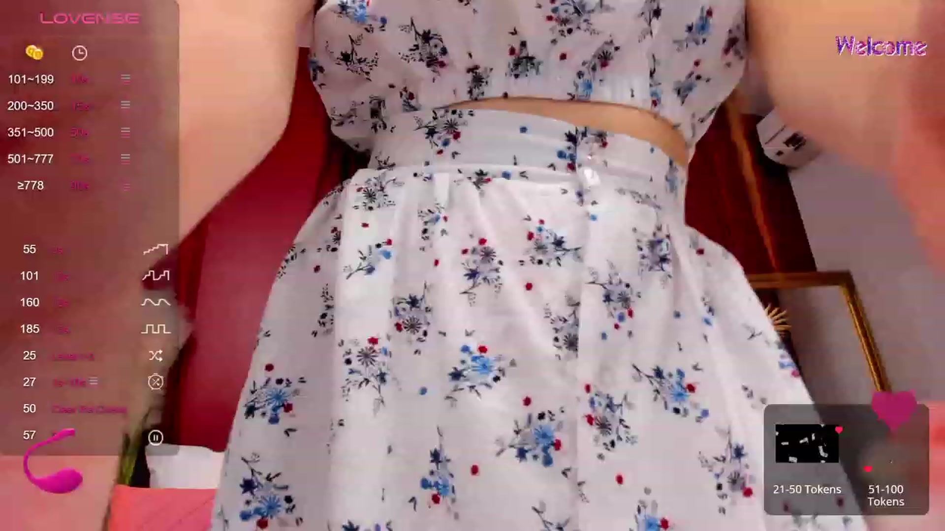 Gallery image thumbnail from KelSi's myfreecams stream on, 08/17/2023, 13:20 image 12 of 20