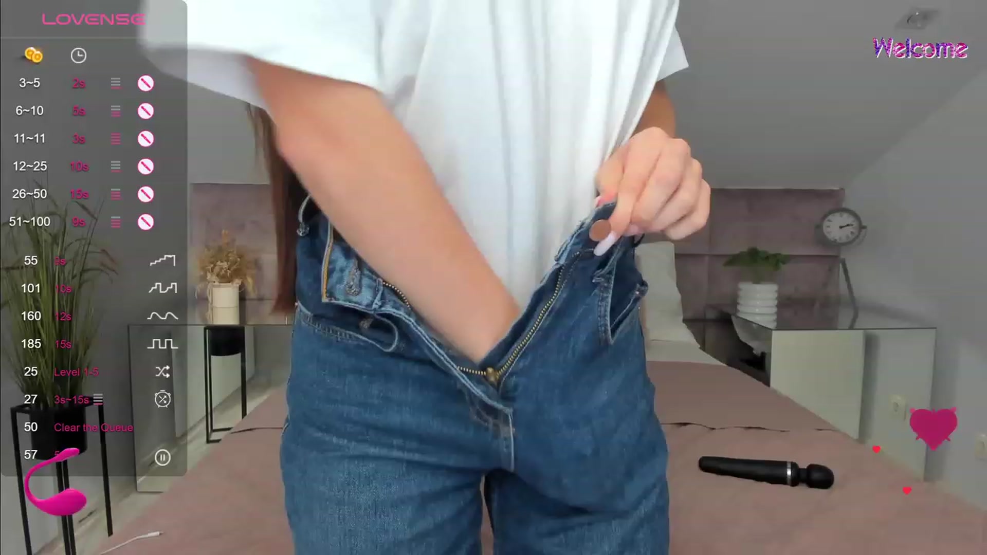 Gallery image thumbnail from KelSi's myfreecams stream on, 09/26/2023, 20:31 image 19 of 20