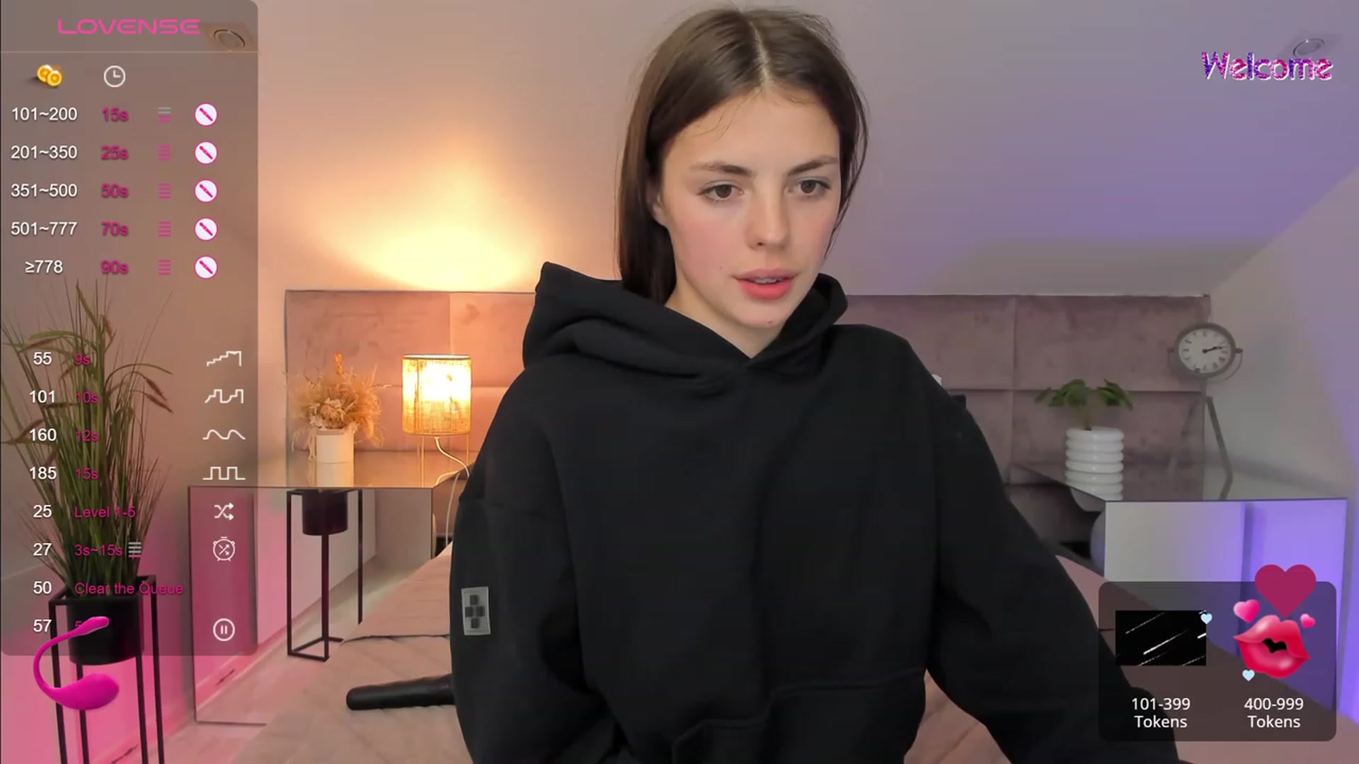 Gallery image thumbnail from KelSi's myfreecams stream on, 10/09/2023, 19:30 image 10 of 20
