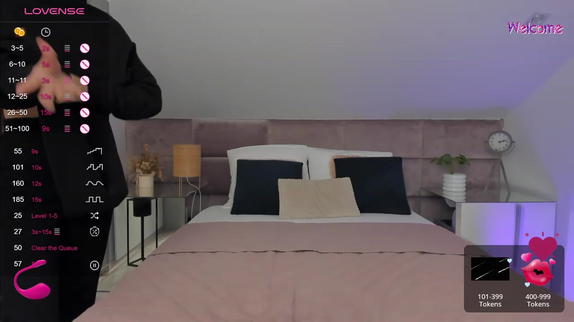 Gallery image thumbnail from KelSi's myfreecams stream on, 10/10/2023, 19:42 image 8 of 20