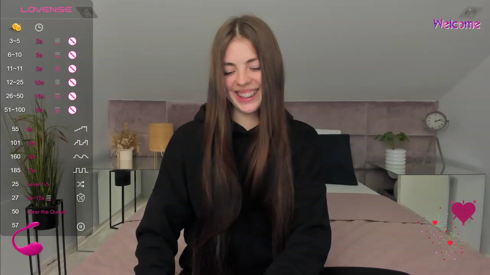 Gallery image thumbnail from KelSi's myfreecams stream on, 10/10/2023, 19:42 image 9 of 20