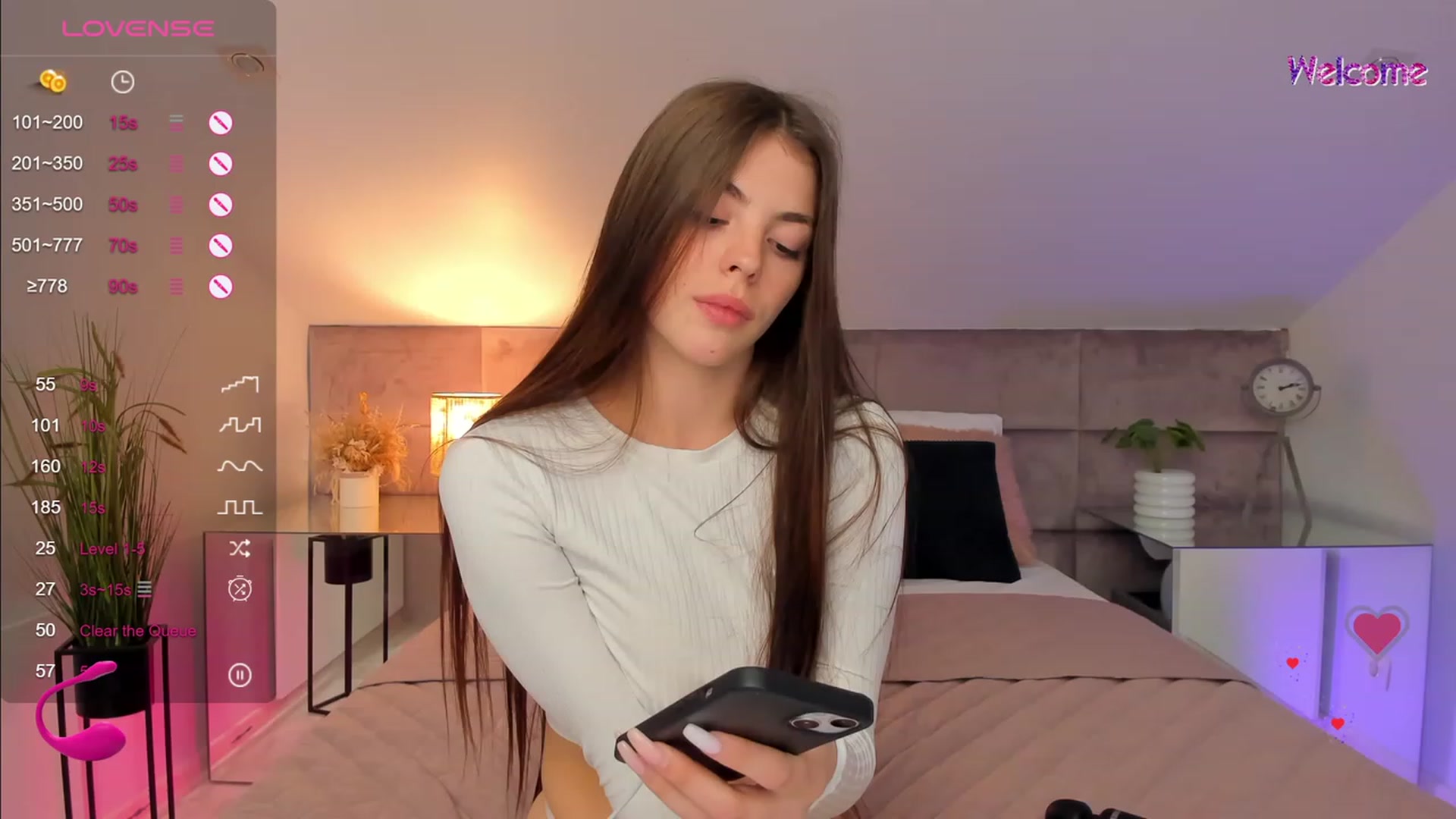 Gallery image thumbnail from KelSi's myfreecams stream on, 10/11/2023, 15:43 image 13 of 20
