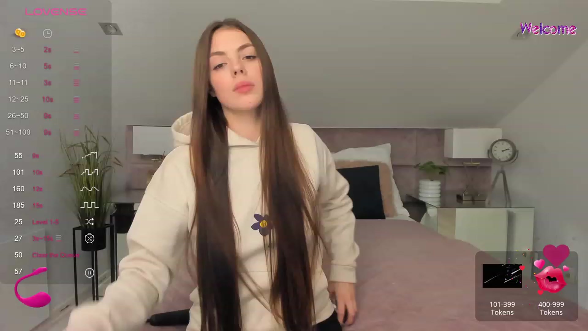 Gallery image thumbnail from KelSi's myfreecams stream on, 11/21/2023, 21:43 image 8 of 20