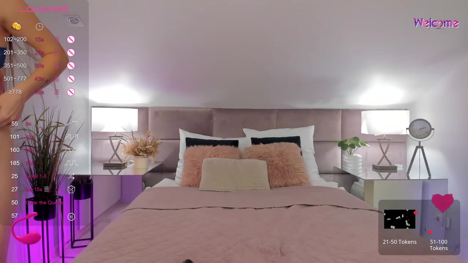 Gallery image thumbnail from KelSi's myfreecams stream on, 12/03/2023, 17:32 image 13 of 20
