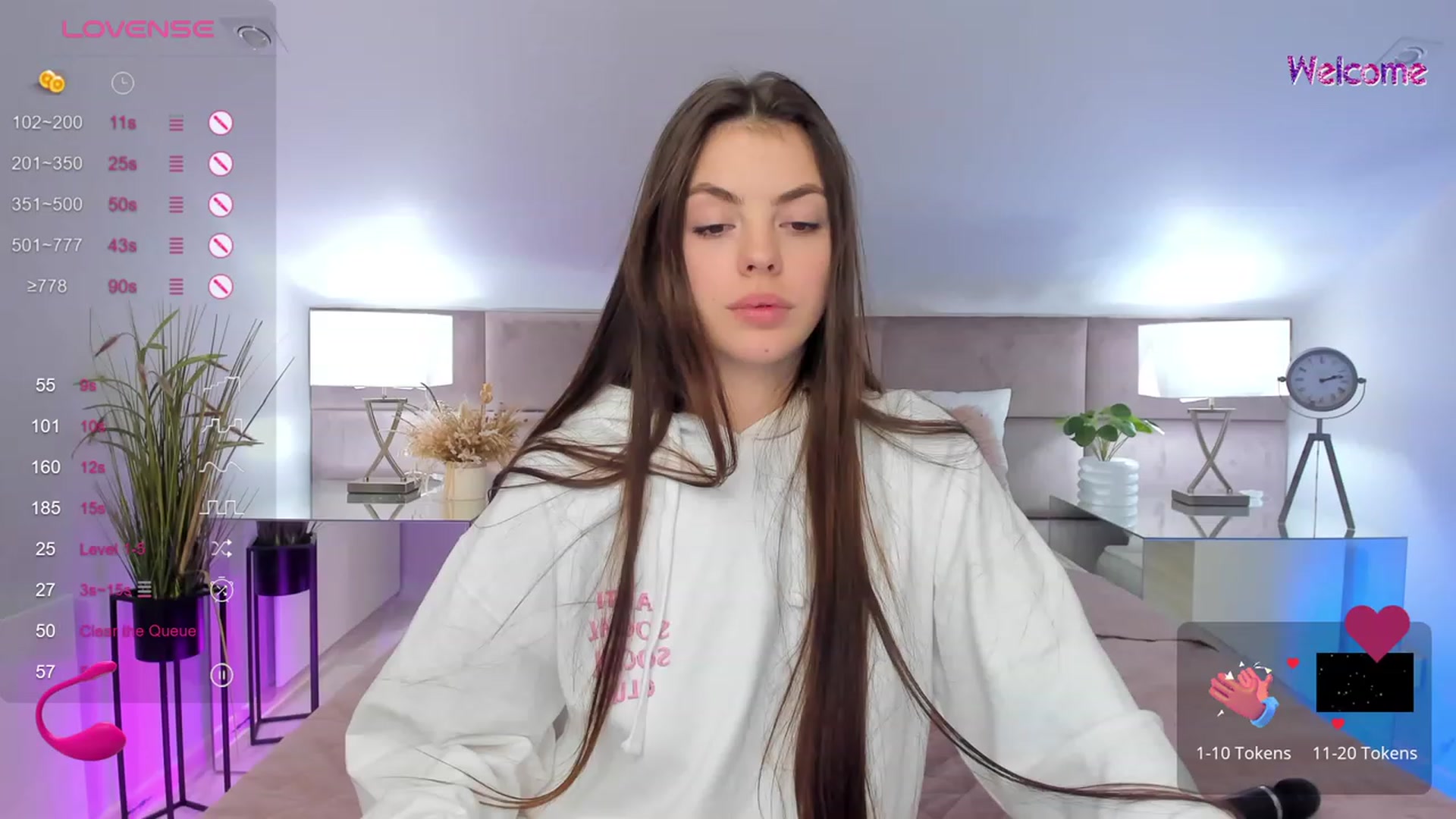 Gallery image thumbnail from KelSi's myfreecams stream on, 12/10/2023, 04:08 image 12 of 20