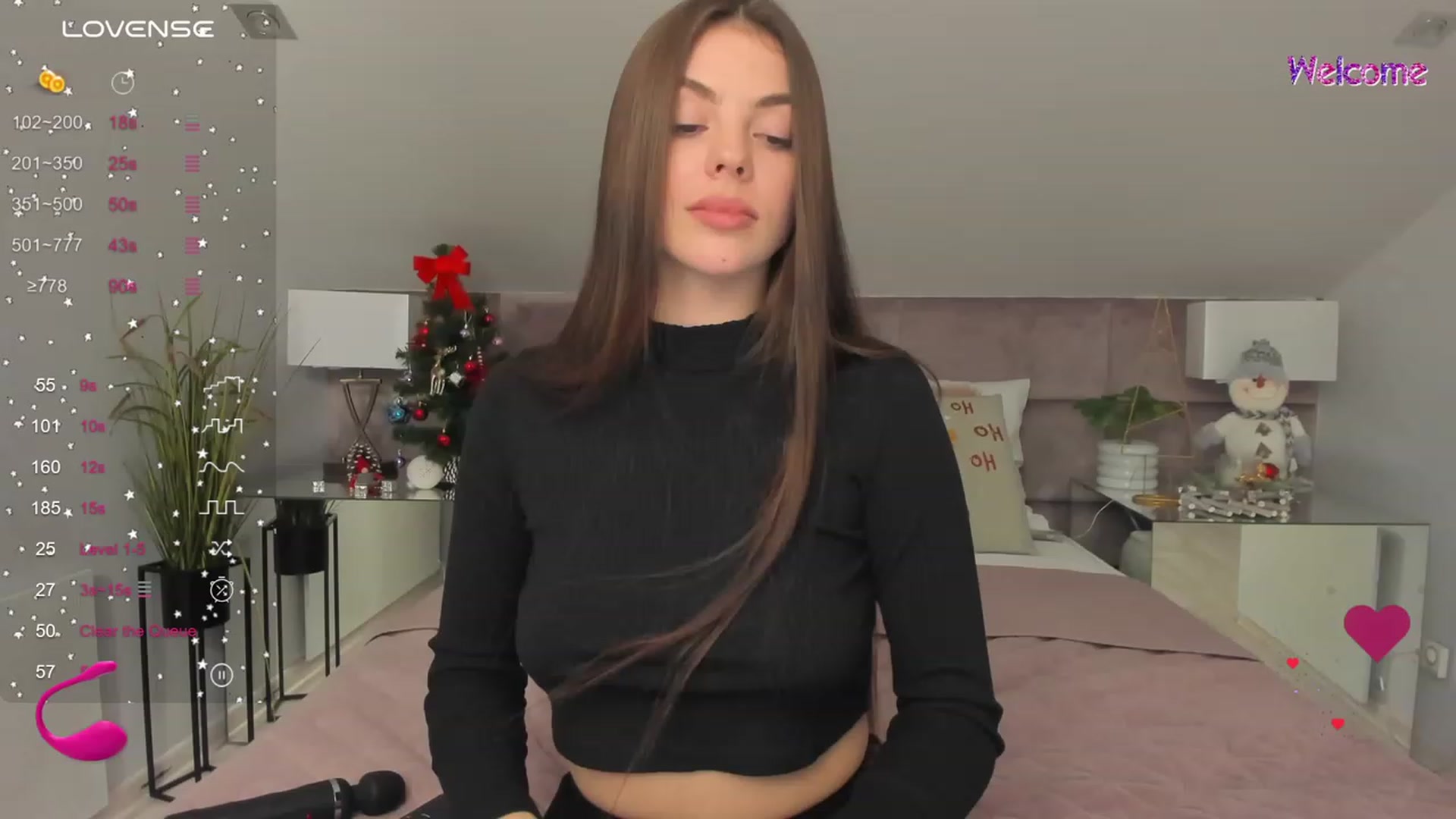 Gallery image thumbnail from KelSi's myfreecams stream on, 12/19/2023, 21:43 image 15 of 20