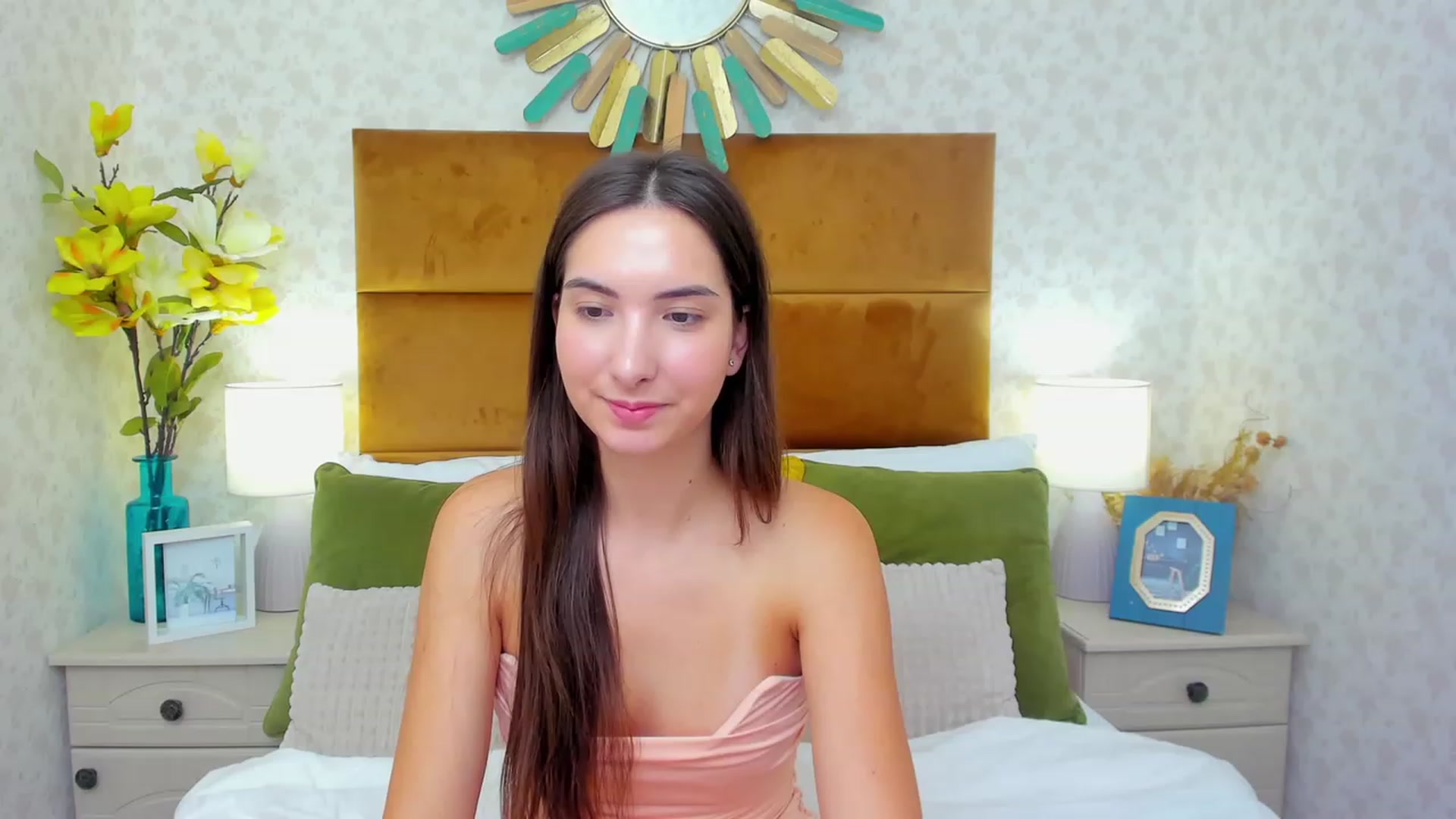 Gallery image thumbnail from KeliRose's myfreecams stream on, 11/19/2023, 11:00 image 13 of 20