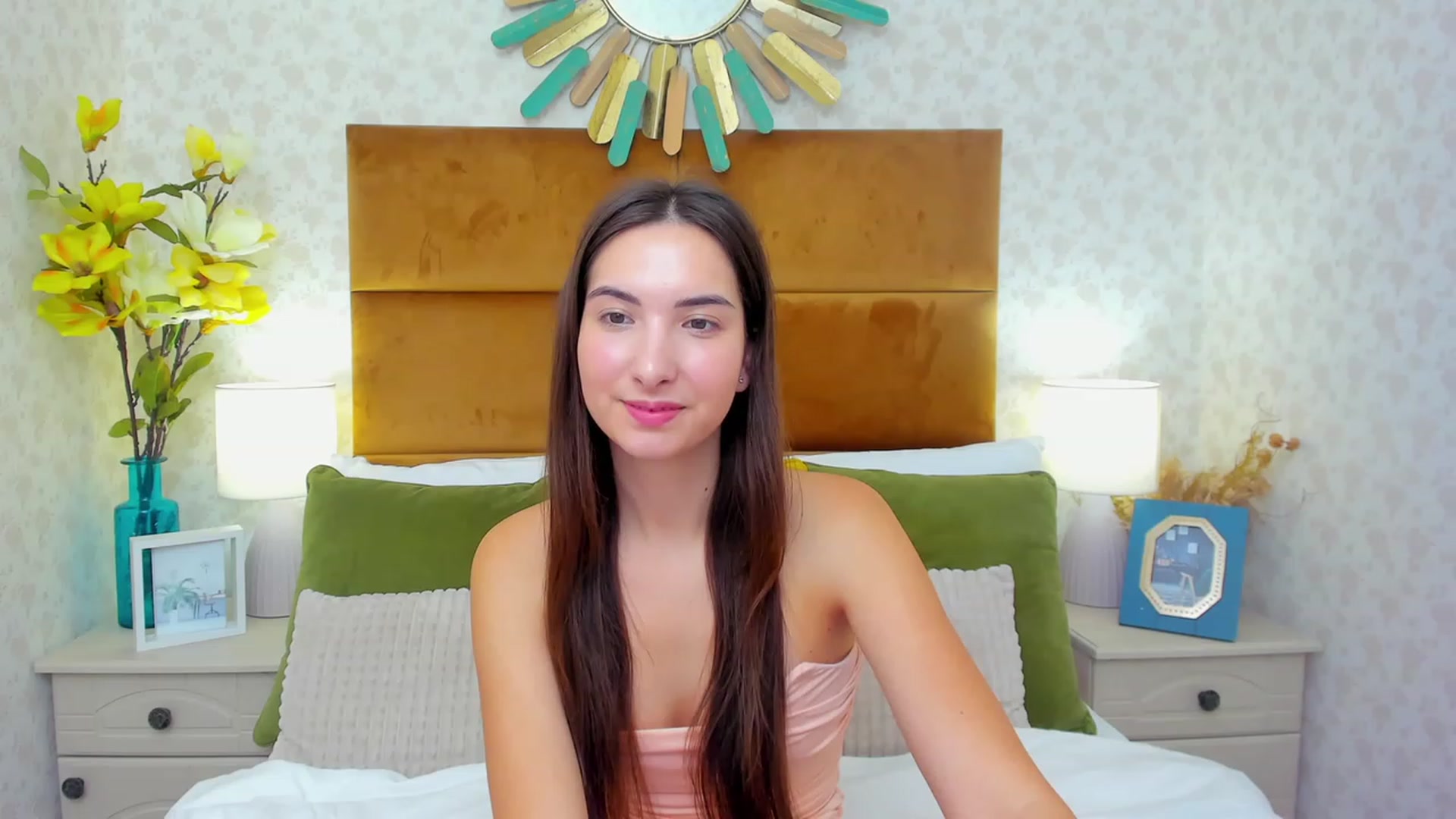 Gallery image thumbnail from KeliRose's myfreecams stream on, 11/19/2023, 11:00 image 16 of 20