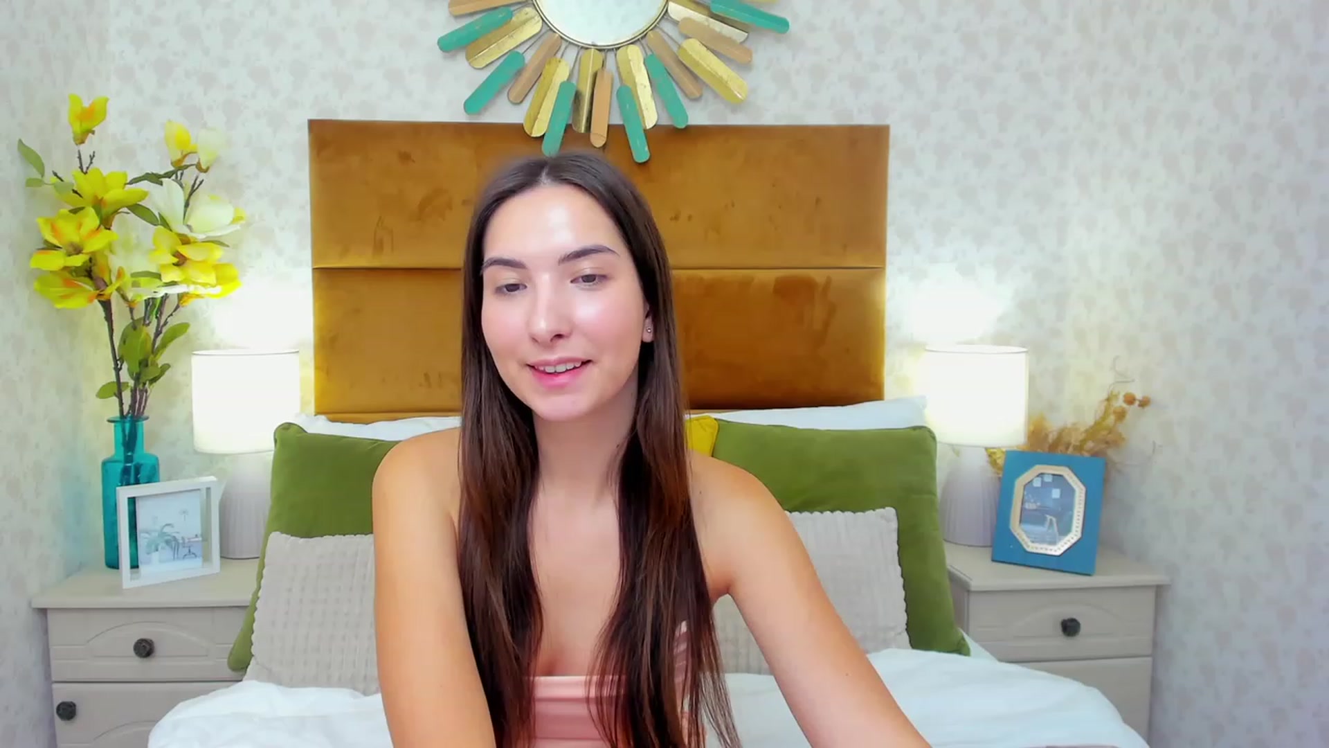 Gallery image thumbnail from KeliRose's myfreecams stream on, 11/19/2023, 11:00 image 19 of 20