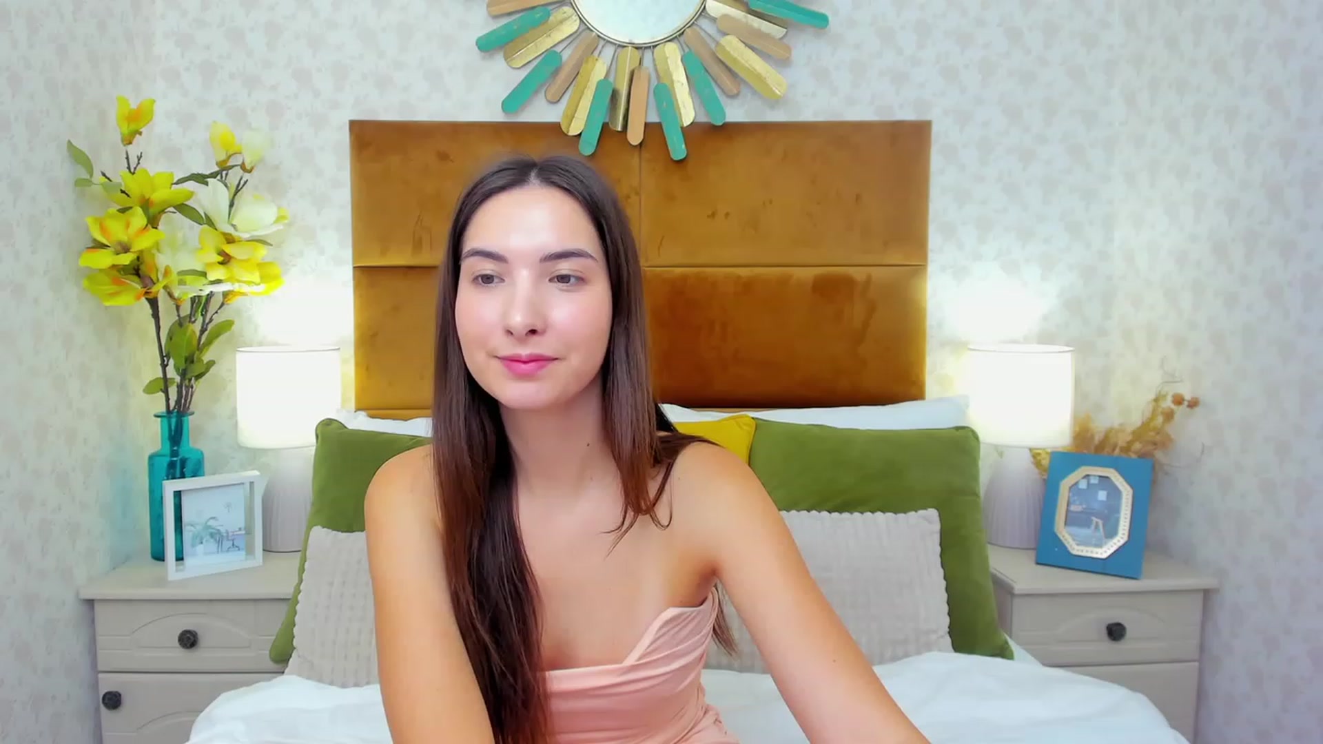 Gallery image thumbnail from KeliRose's myfreecams stream on, 11/19/2023, 11:00 image 3 of 20