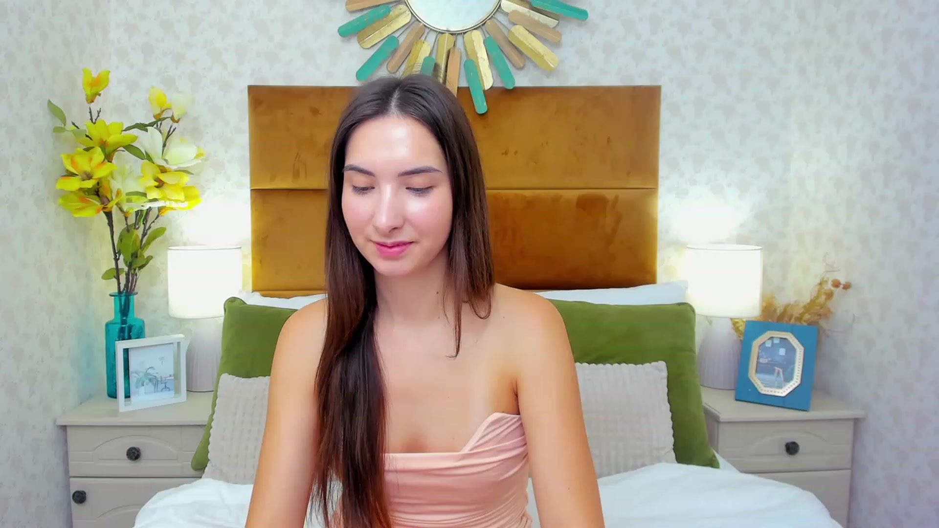 Gallery image thumbnail from KeliRose's myfreecams stream on, 11/19/2023, 11:00 image 8 of 20