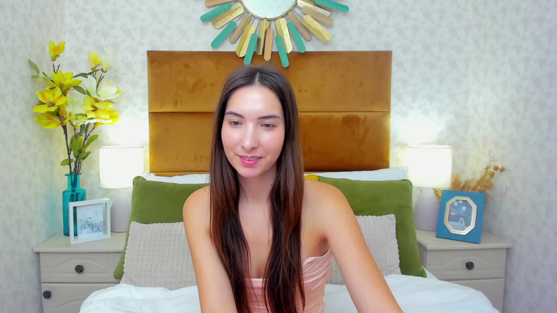 Gallery image thumbnail from KeliRose's myfreecams stream on, 11/19/2023, 11:00 image 6 of 20