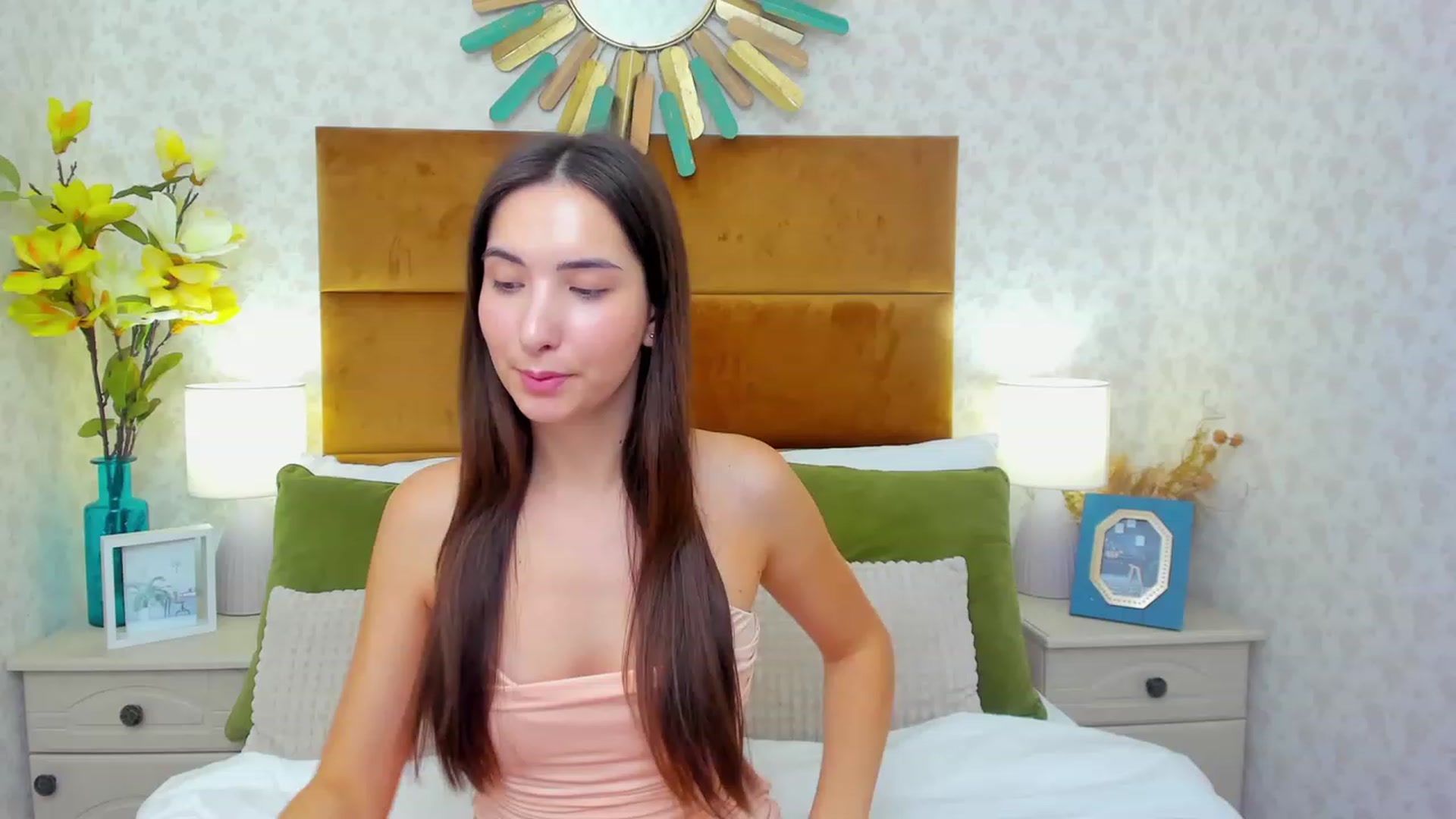 Gallery image thumbnail from KeliRose's myfreecams stream on, 11/19/2023, 11:00 image 18 of 20