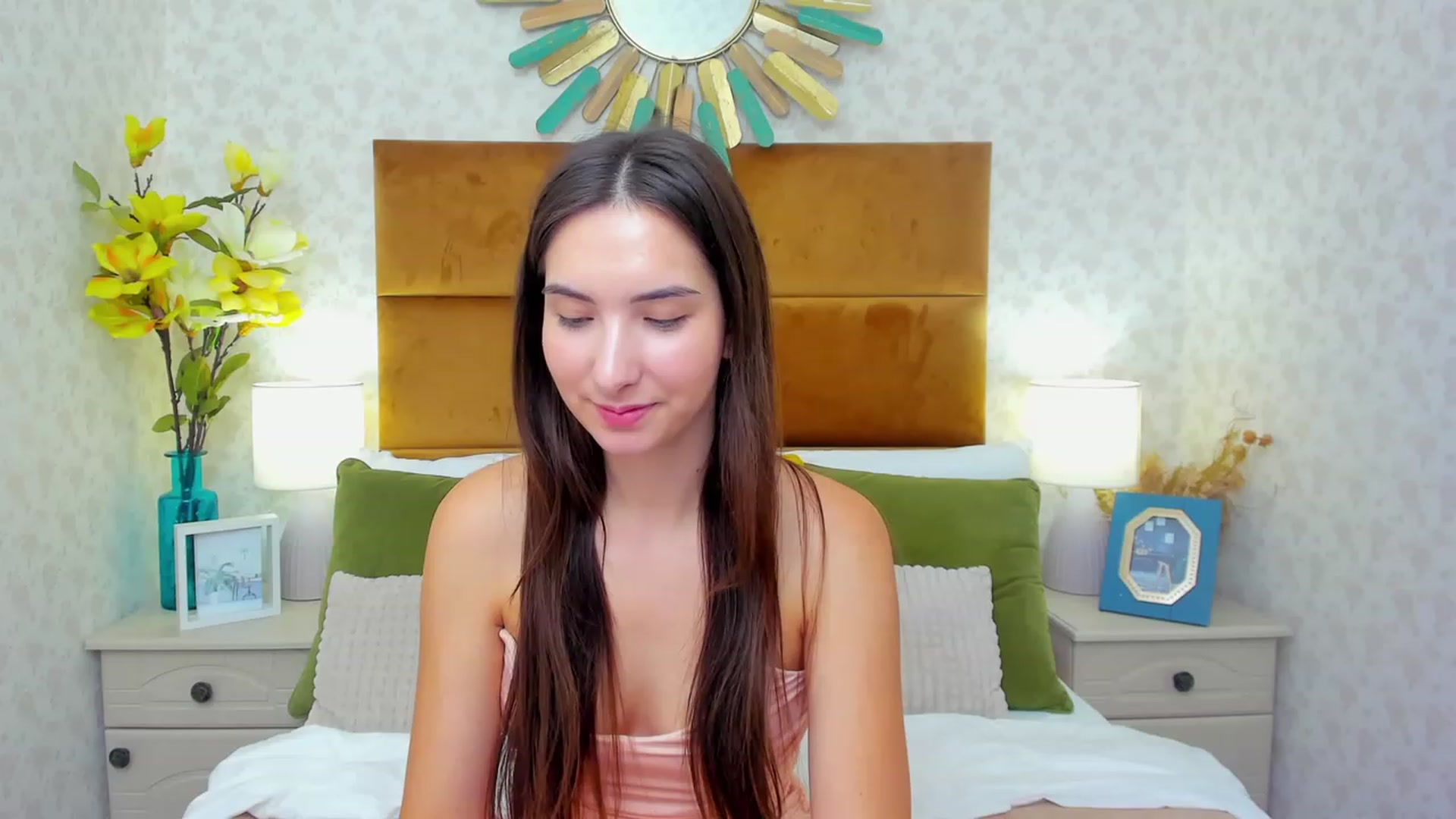 Gallery image thumbnail from KeliRose's myfreecams stream on, 11/19/2023, 12:24 image 5 of 20