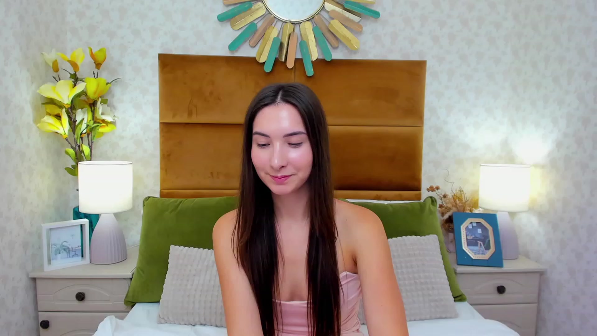 Gallery image thumbnail from KeliRose's myfreecams stream on, 11/24/2023, 16:45 image 12 of 20