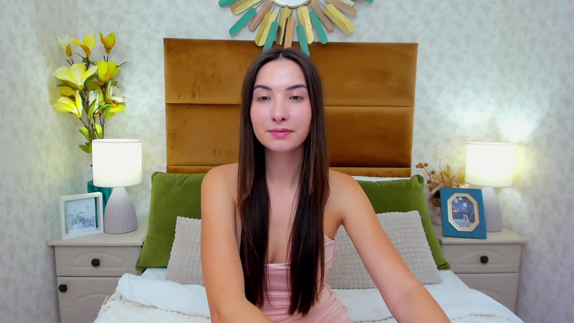 Gallery image thumbnail from KeliRose's myfreecams stream on, 11/24/2023, 18:13 image 17 of 20