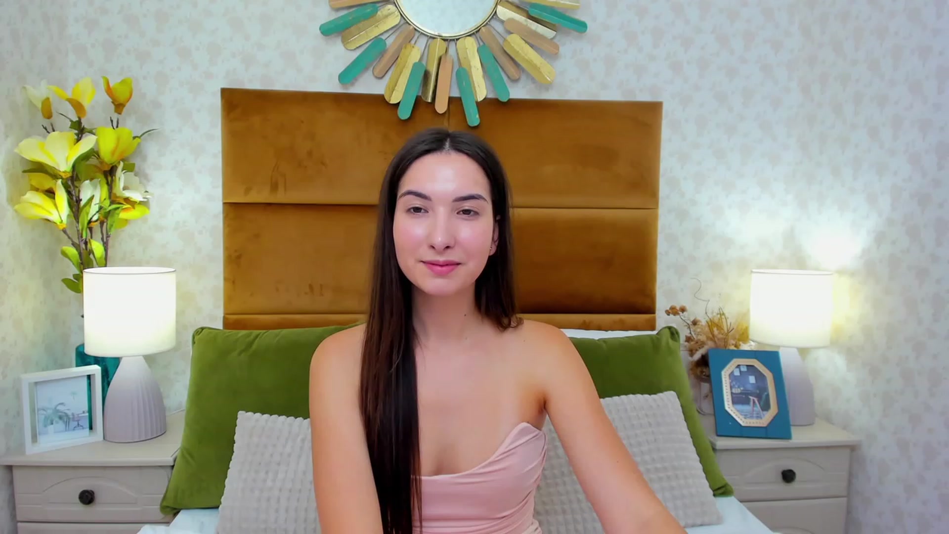 Gallery image thumbnail from KeliRose's myfreecams stream on, 11/24/2023, 20:01 image 15 of 20