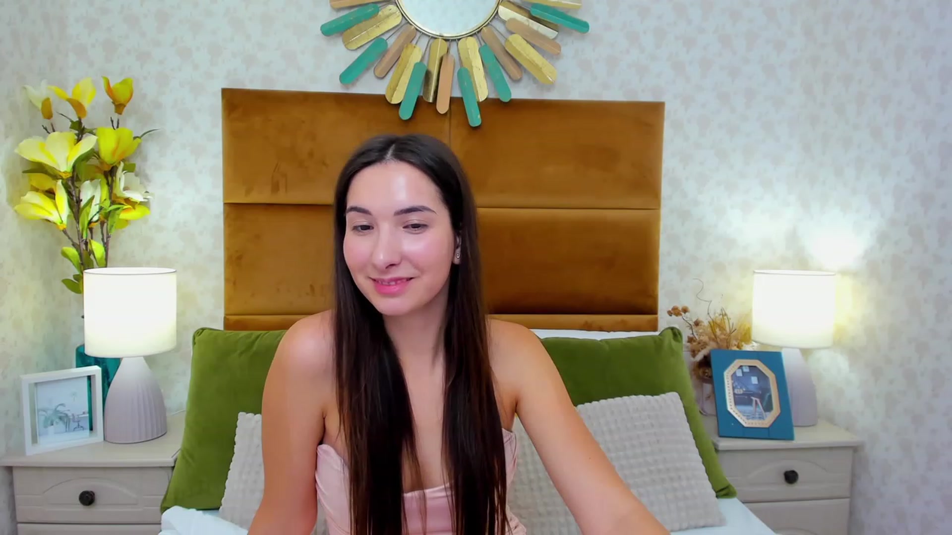 Gallery image thumbnail from KeliRose's myfreecams stream on, 11/24/2023, 20:01 image 20 of 20
