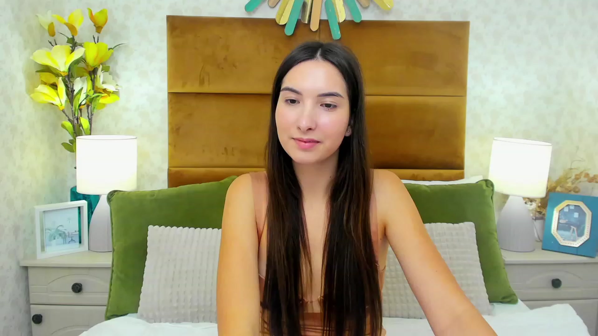 Gallery image thumbnail from KeliRose's myfreecams stream on, 11/28/2023, 12:46 image 10 of 20