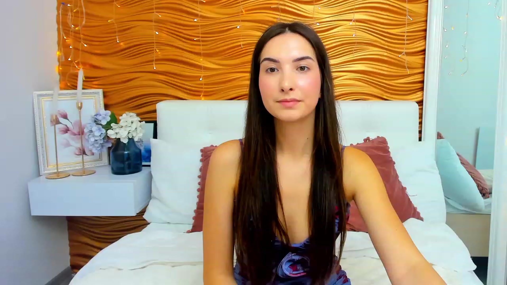 Gallery image thumbnail from KeliRose's myfreecams stream on, 12/01/2023, 14:44 image 18 of 20