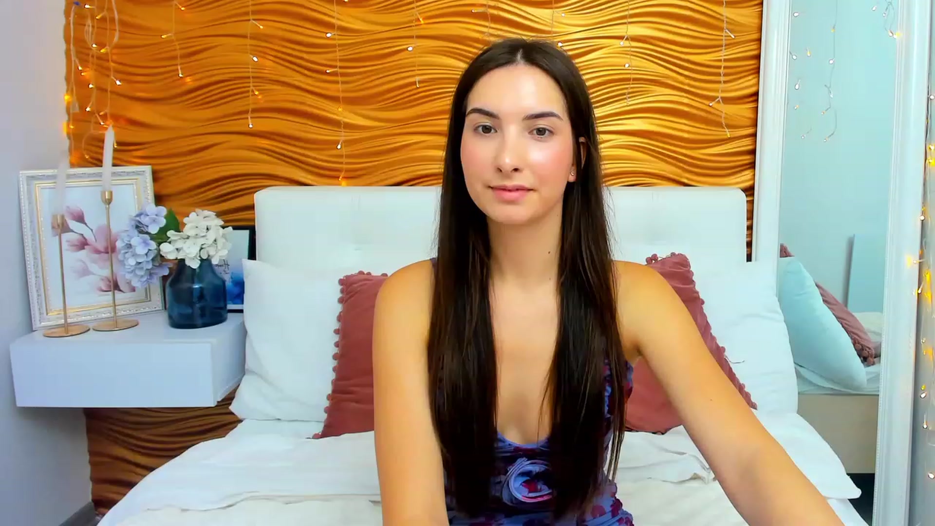 Gallery image thumbnail from KeliRose's myfreecams stream on, 12/01/2023, 14:44 image 10 of 20